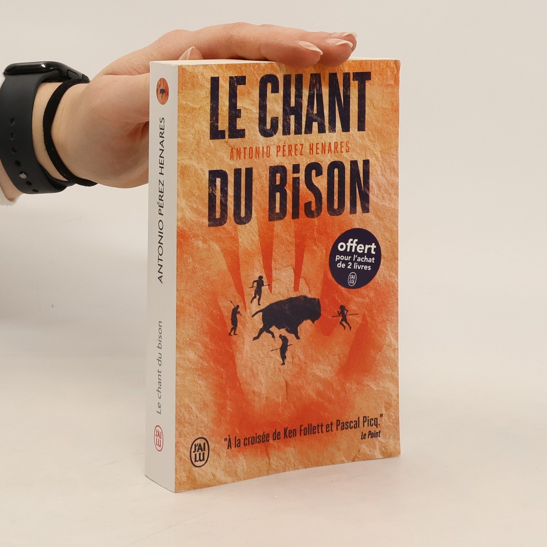 Antonio Pérez Henares Le chant du bison