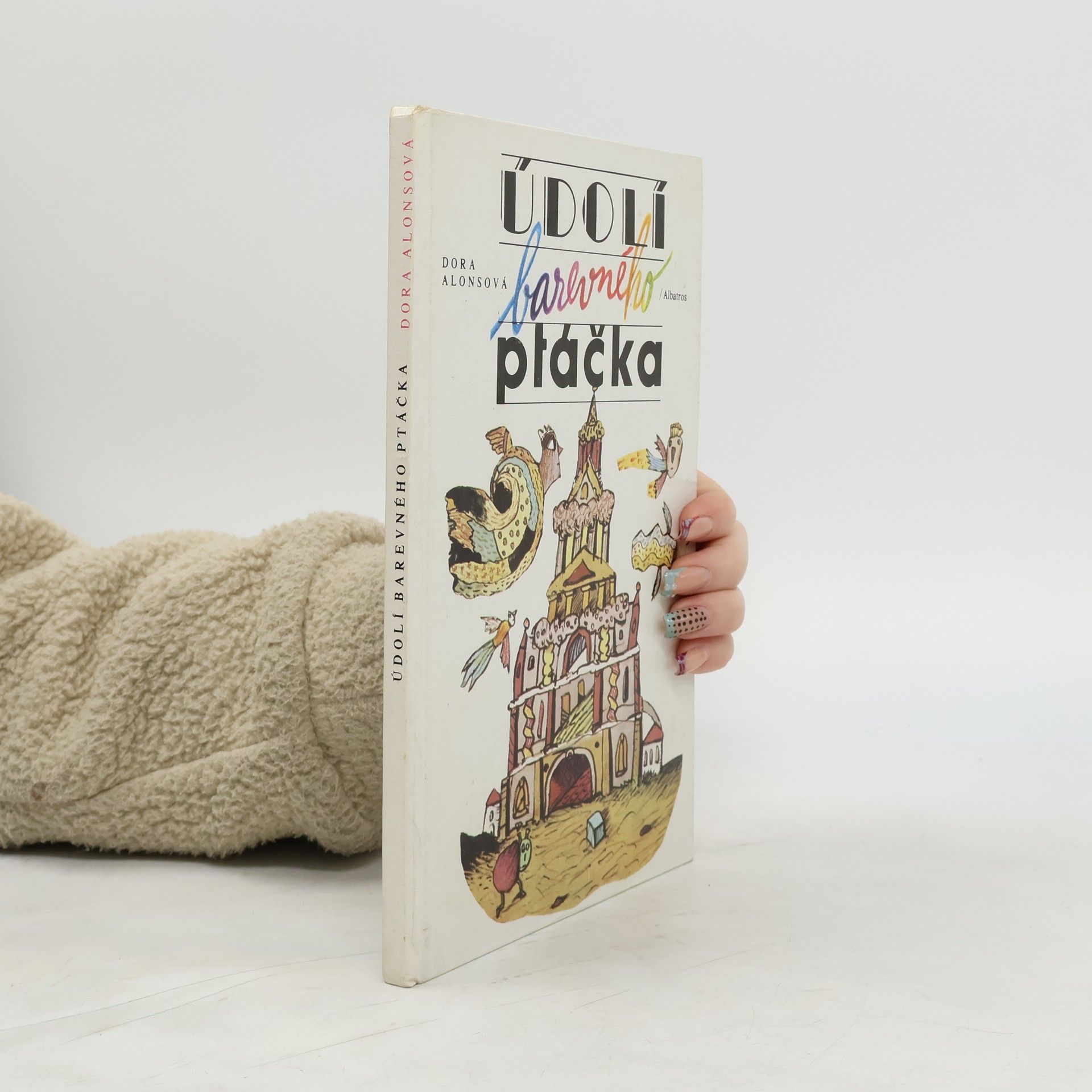 Údolí barevného ptáčka