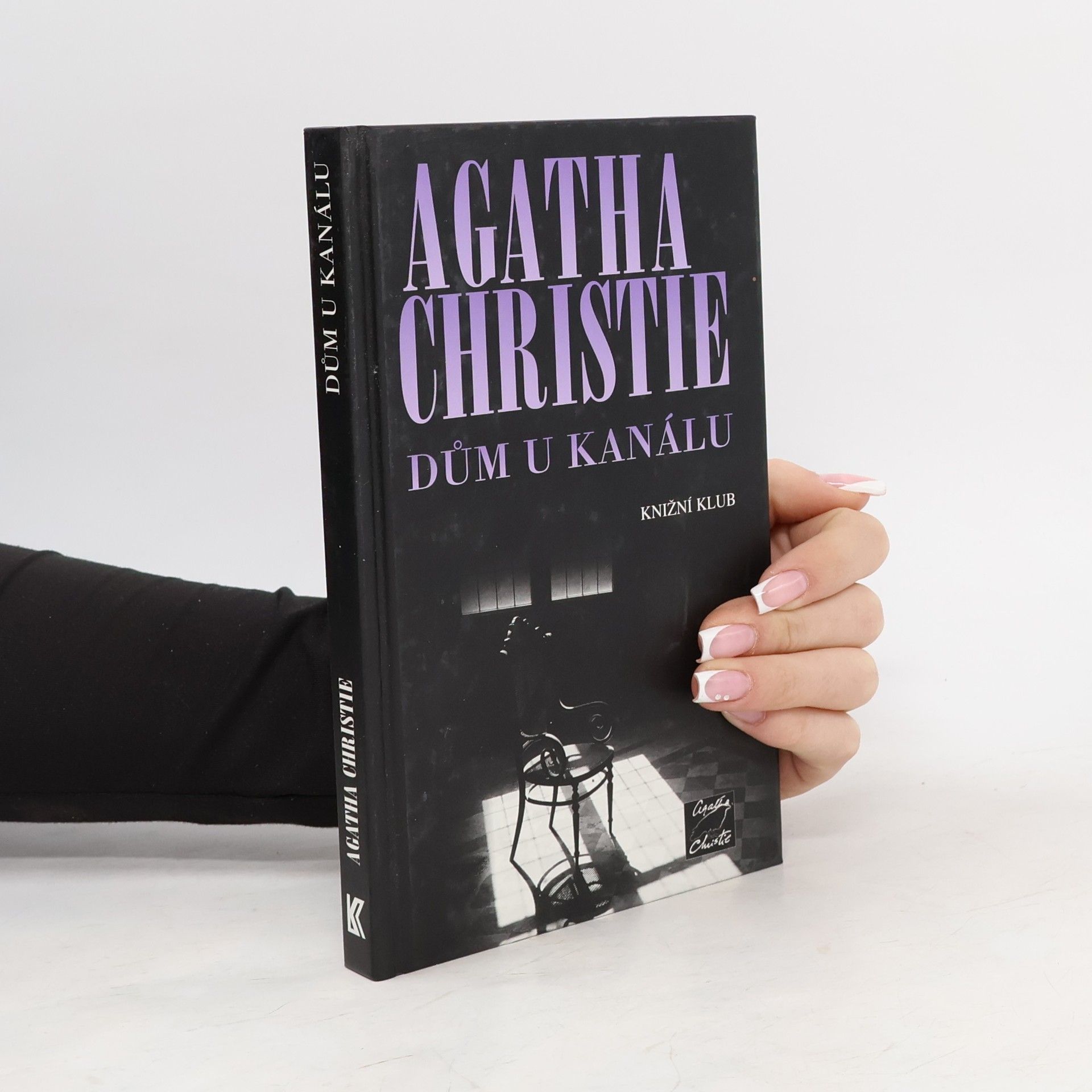 Agatha Christie Dům u kanálu