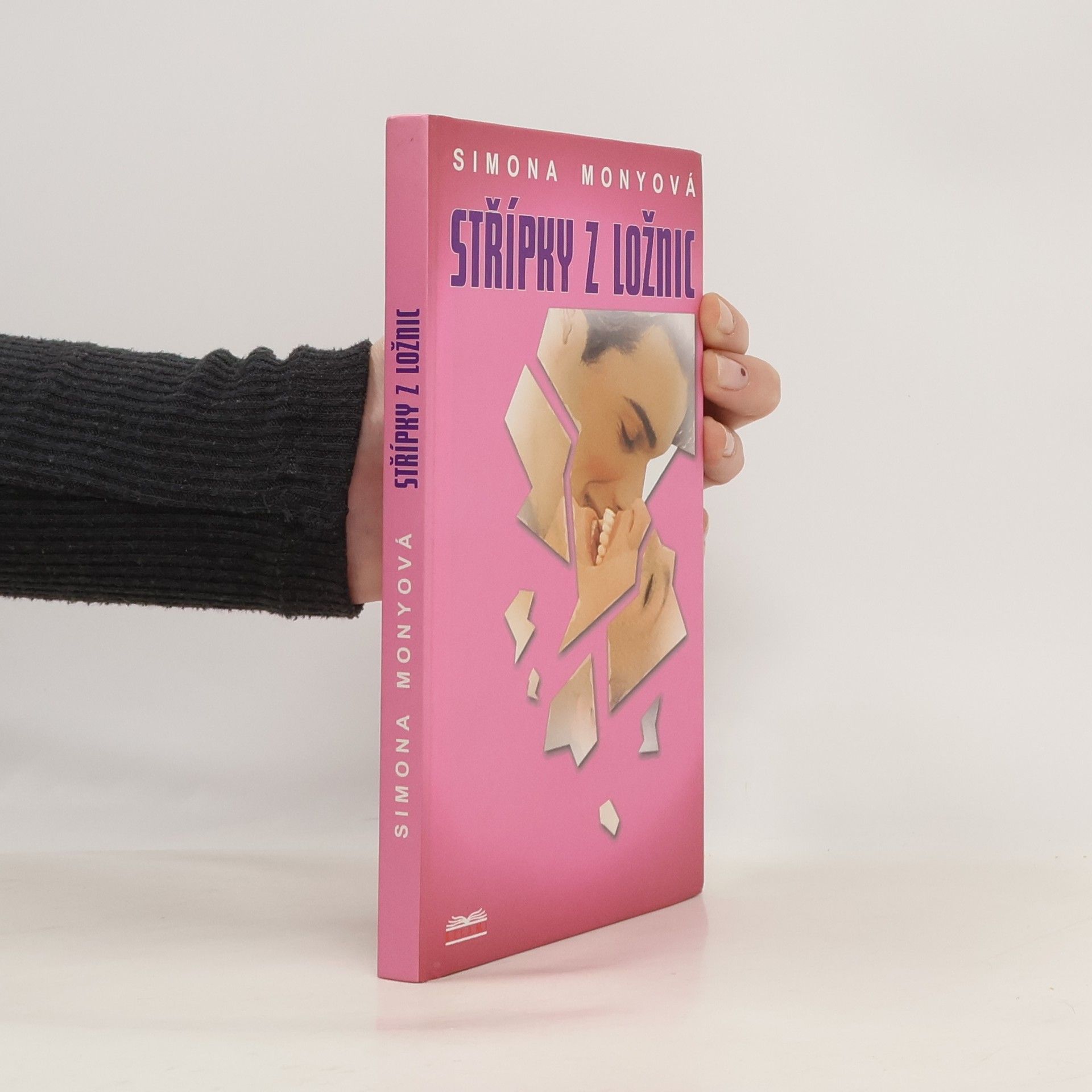 Simona Monyová Střípky z ložnic