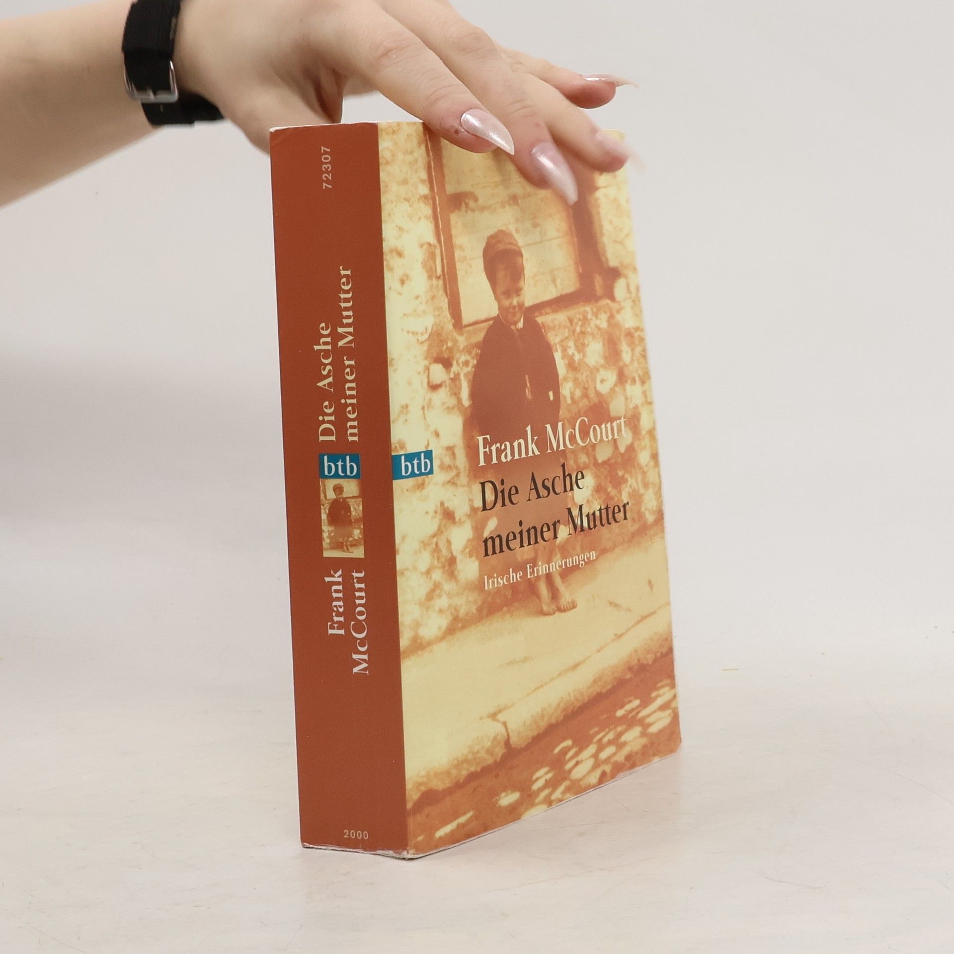 Die Asche meiner Mutter