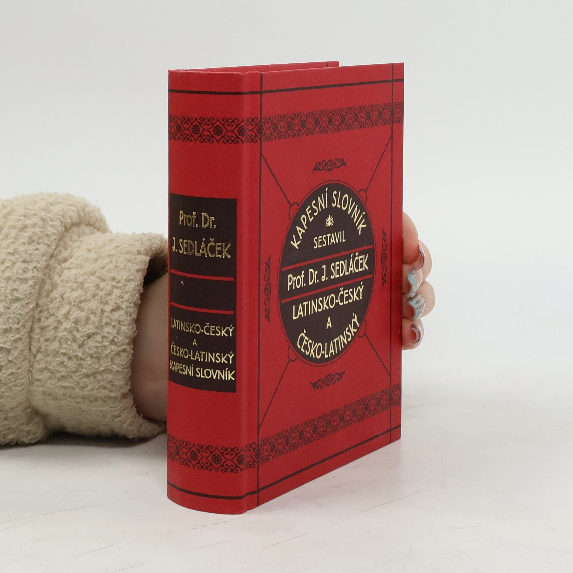 Kapesní slovník latinsko-český a česko-latinský