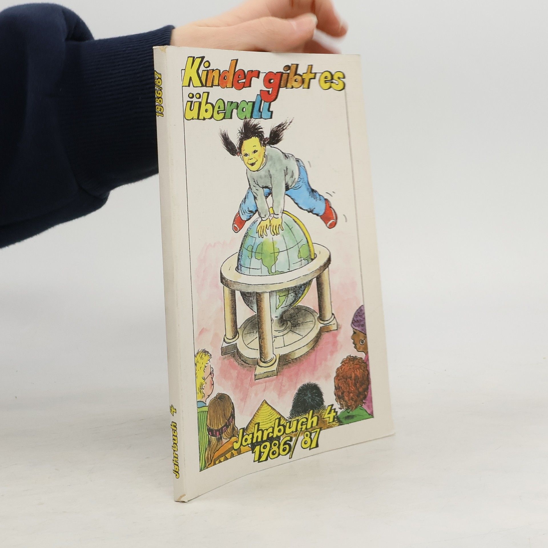 Autorenkollektiv Kinder gibt es überall, Jahrbuch 4