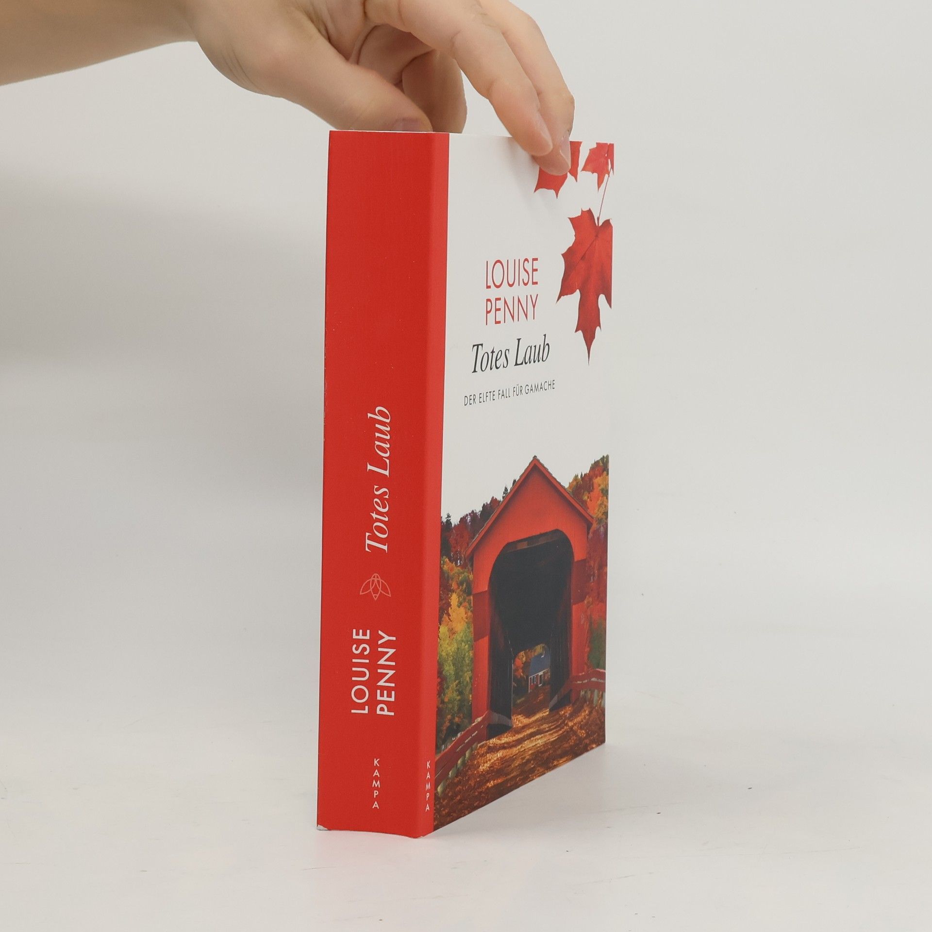 Louise Penny Totes Laub