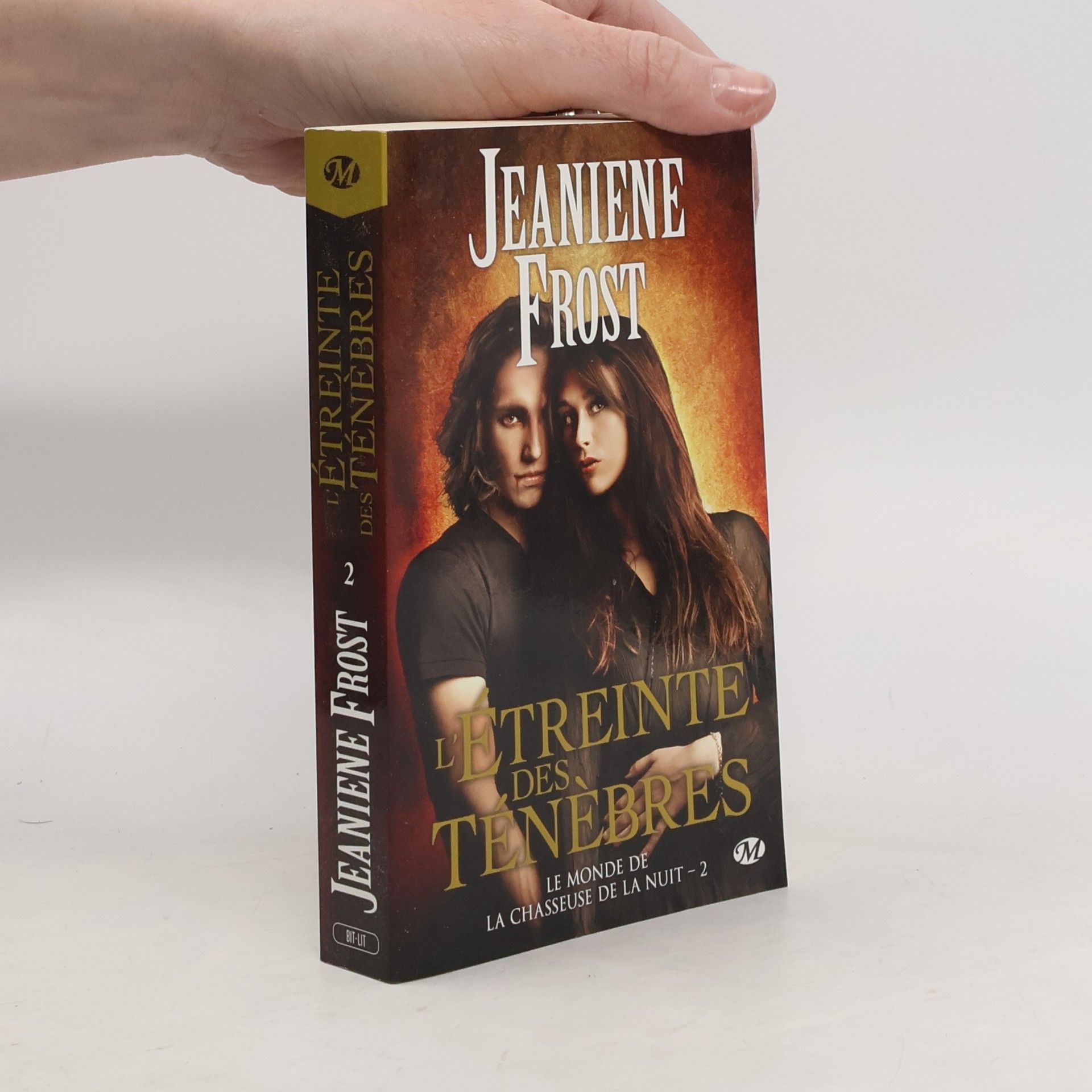 Jeaniene Frost Le Monde de la Chasseuse de la Nuit - 2: L'étreinte des ténèbres