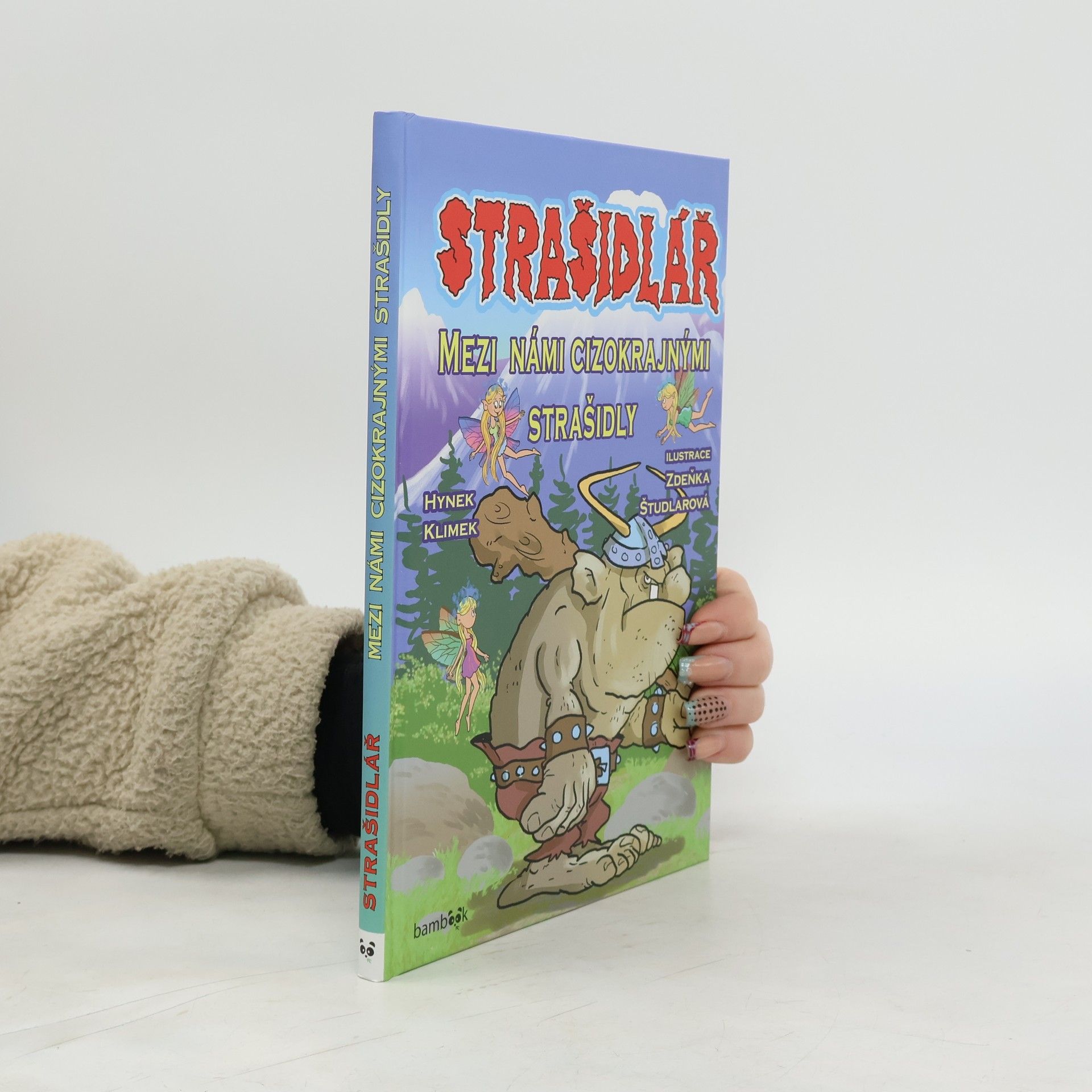 Strašidlář - Mezi námi cizokrajnými strašidly