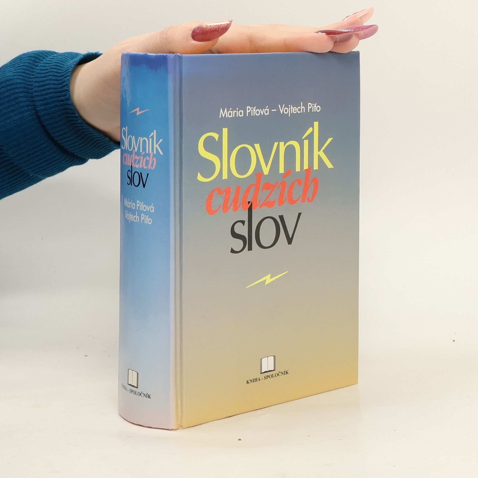 Slovník cudzích slov