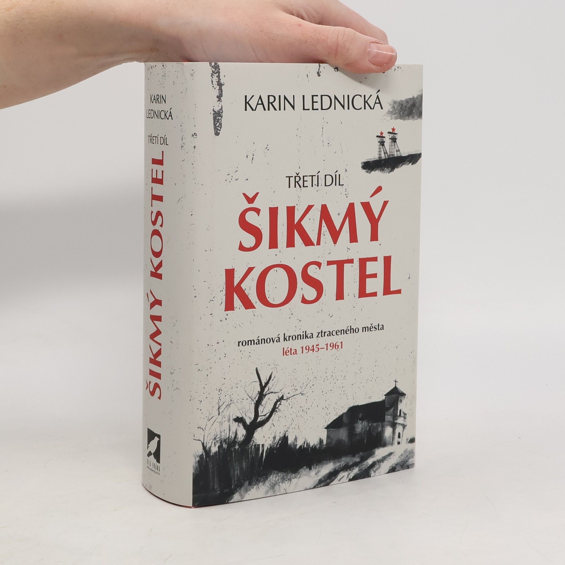 Karin Lednická Šikmý kostel 3