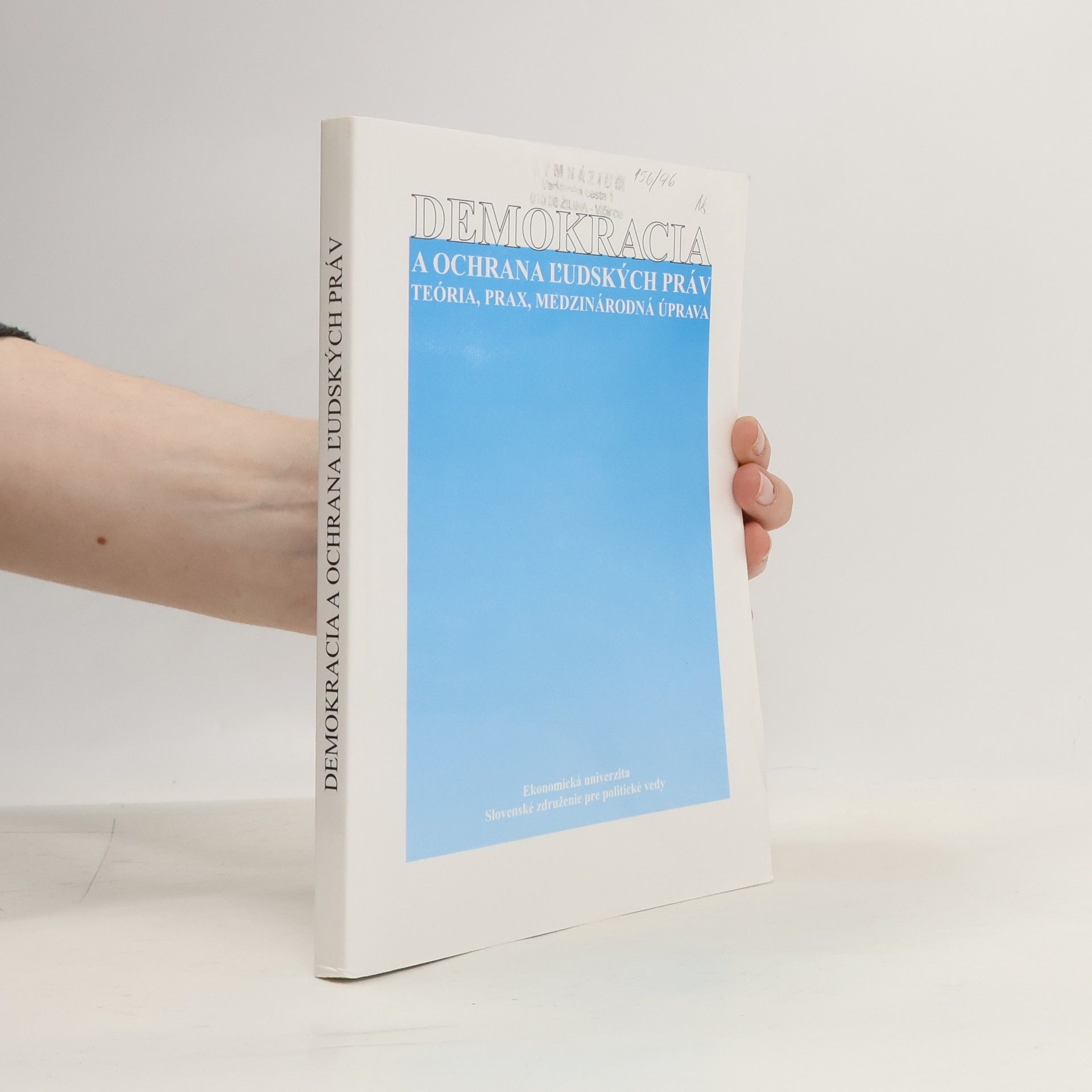 Demokracia a ochrana ľudských práv