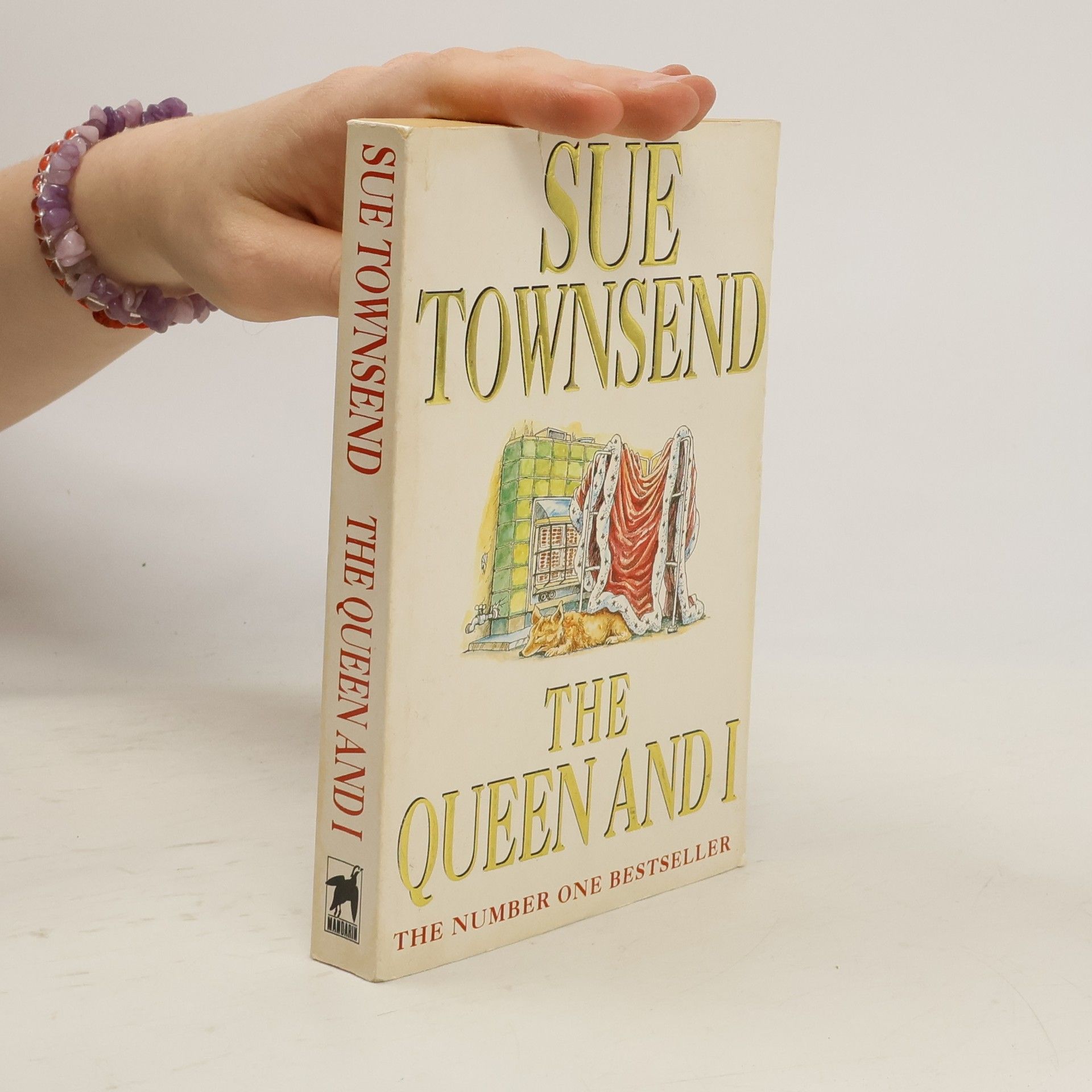 Sue Townsend The queen and I