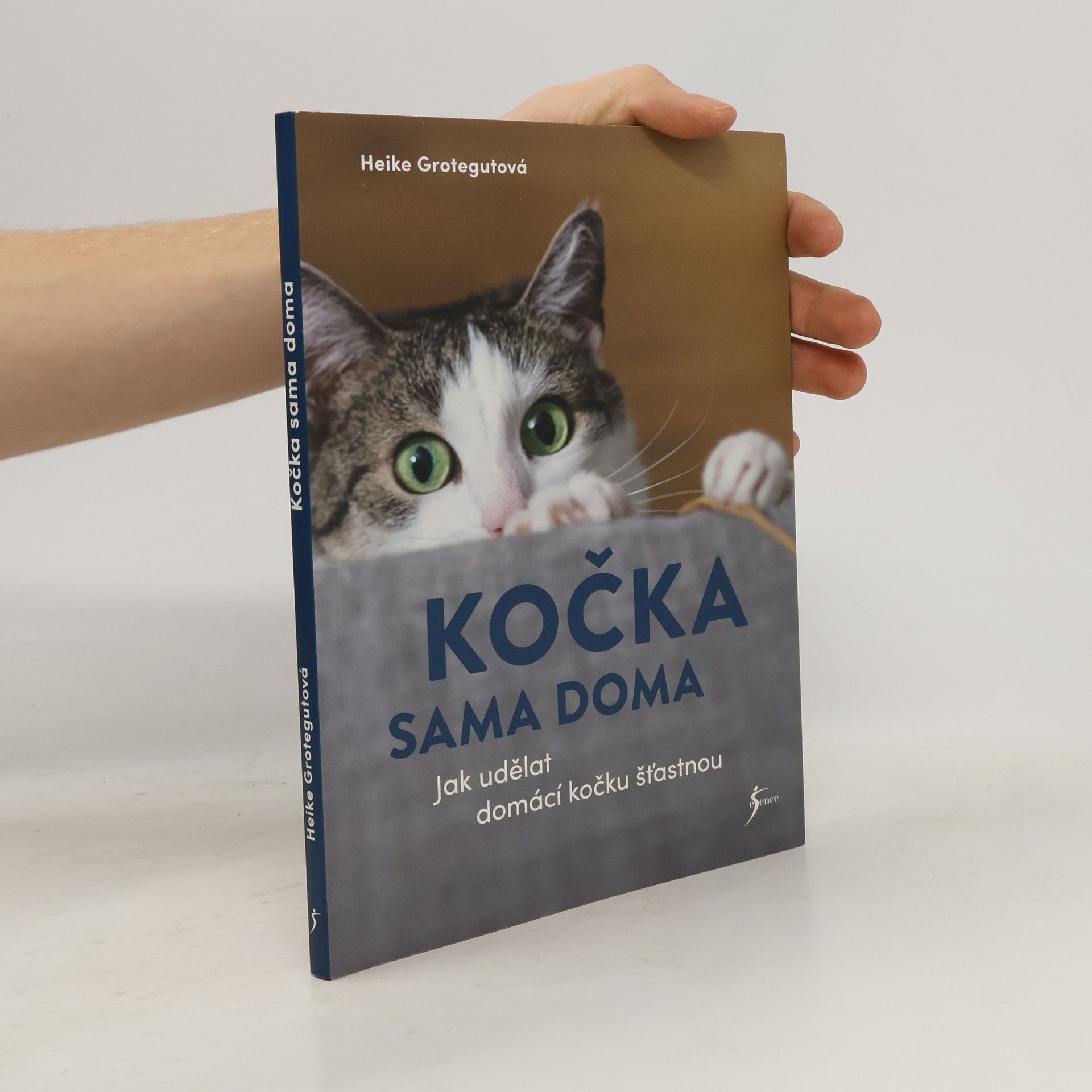 Heike Grotegut Kočka sama doma