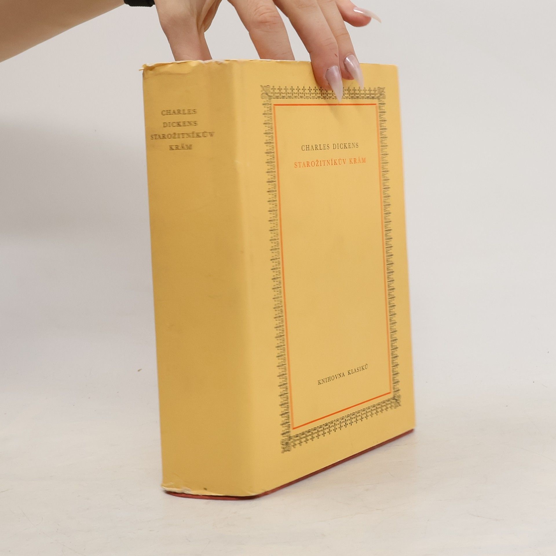 Charles Dickens Starožitníkův krám
