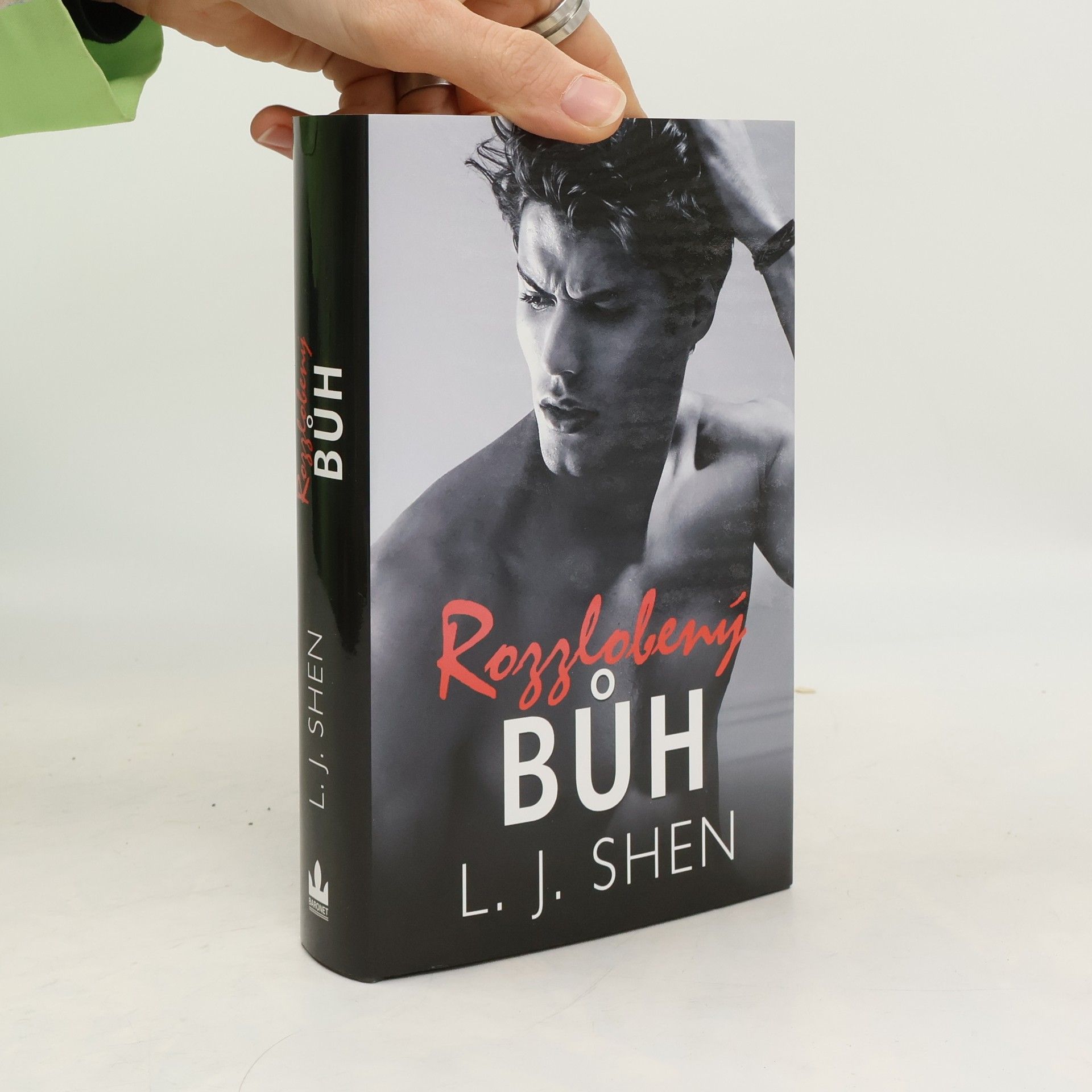 L. J. Shen Rozzlobený Bůh