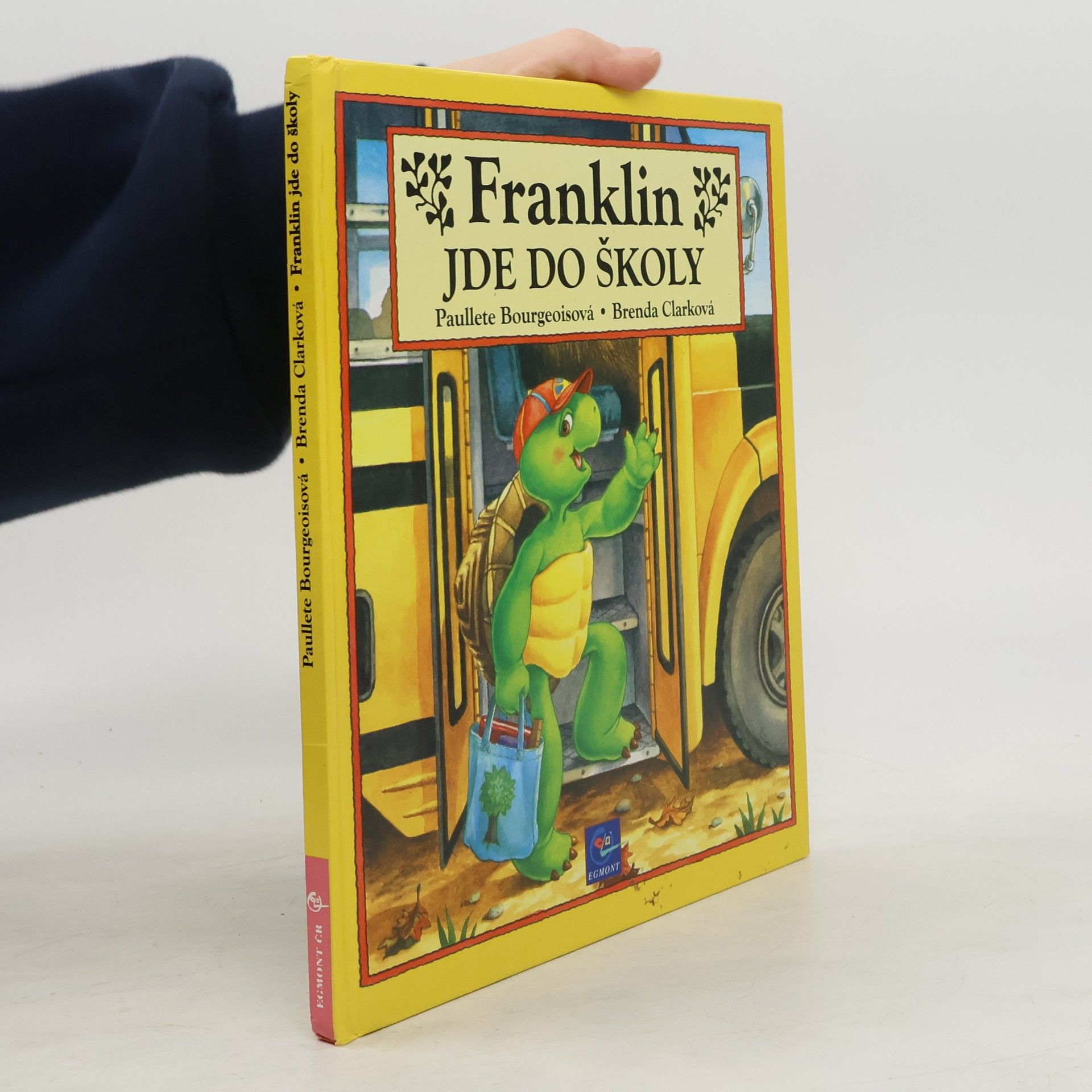 Paulette Bourgeois Franklin jde do školy