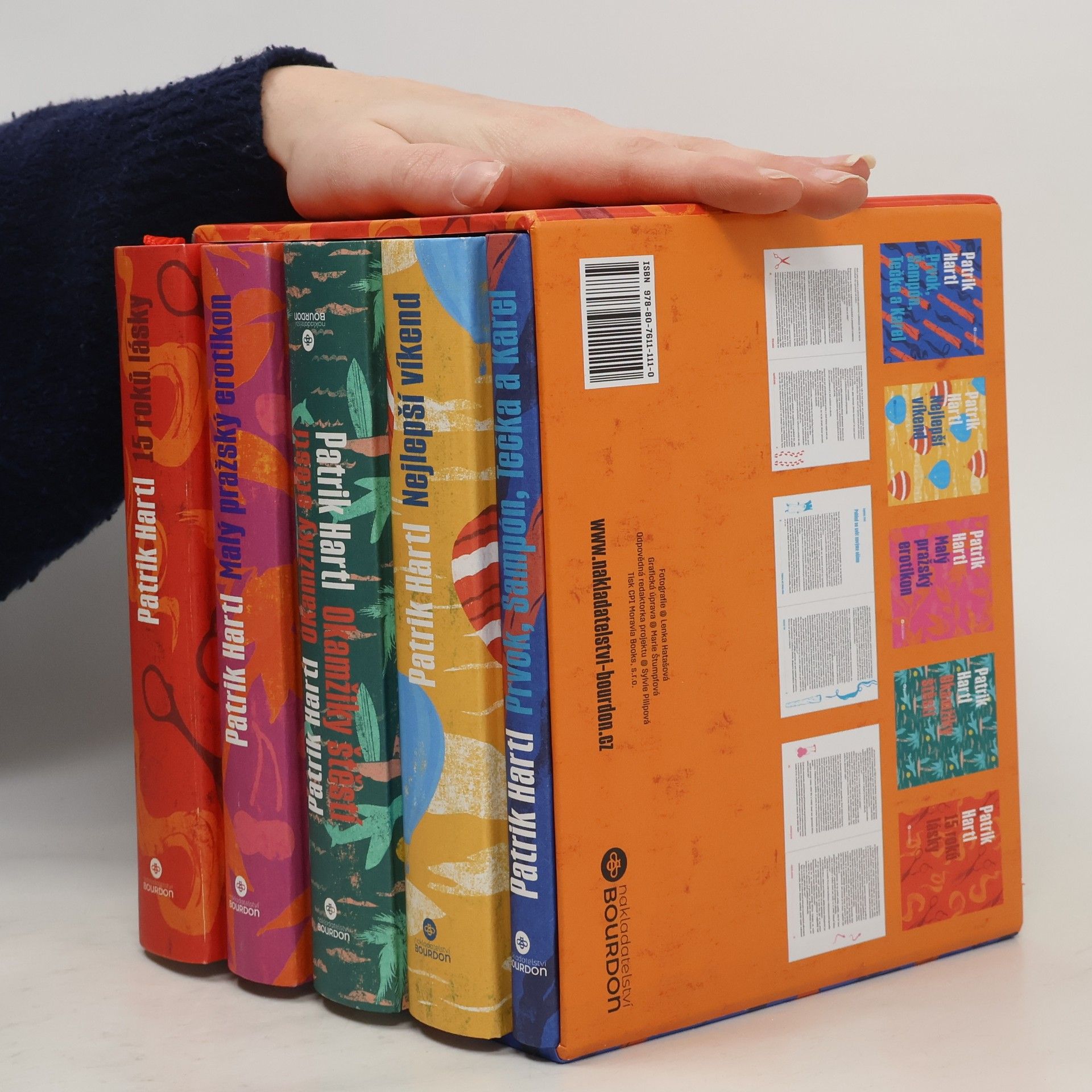 Patrik Hartl Okamžiky štěstí. Prvok, šampón, tečka a Karel. Malý pražský erotikon. Nejlepší víkend. 15 roků lásky