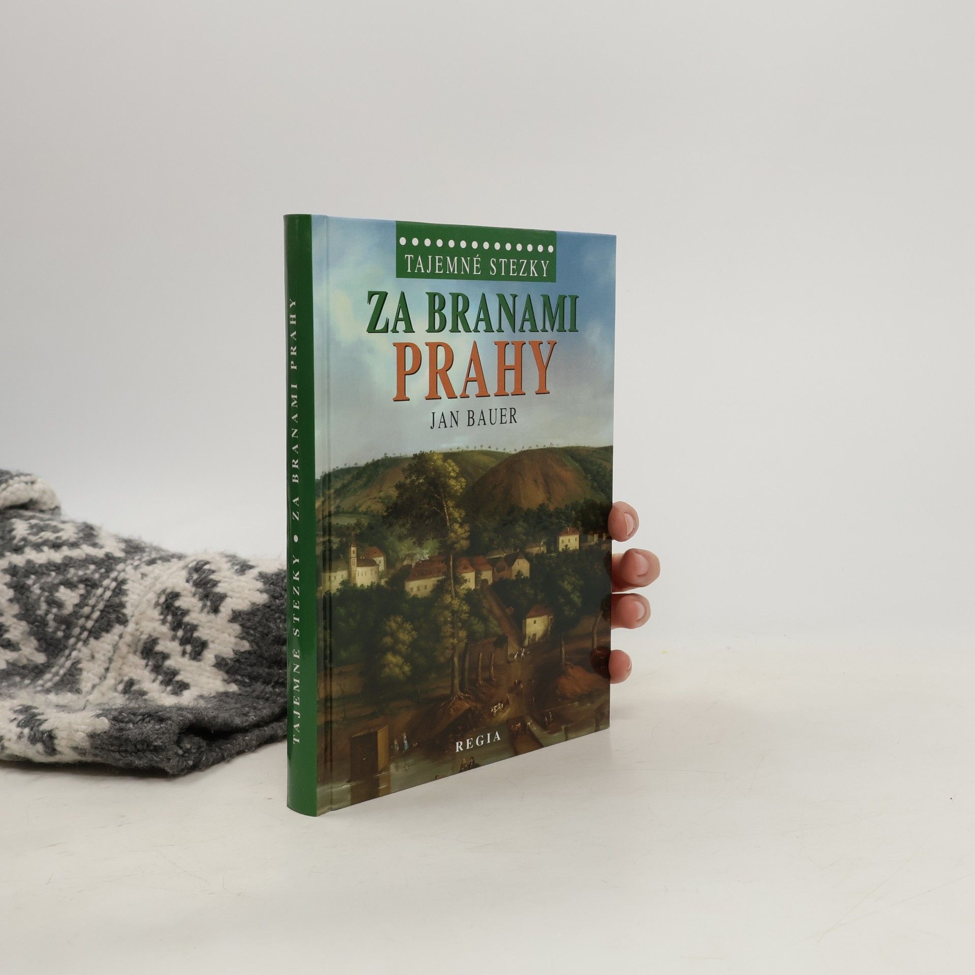 Jan Bauer Za branami Prahy. Na levém břehu vltavském