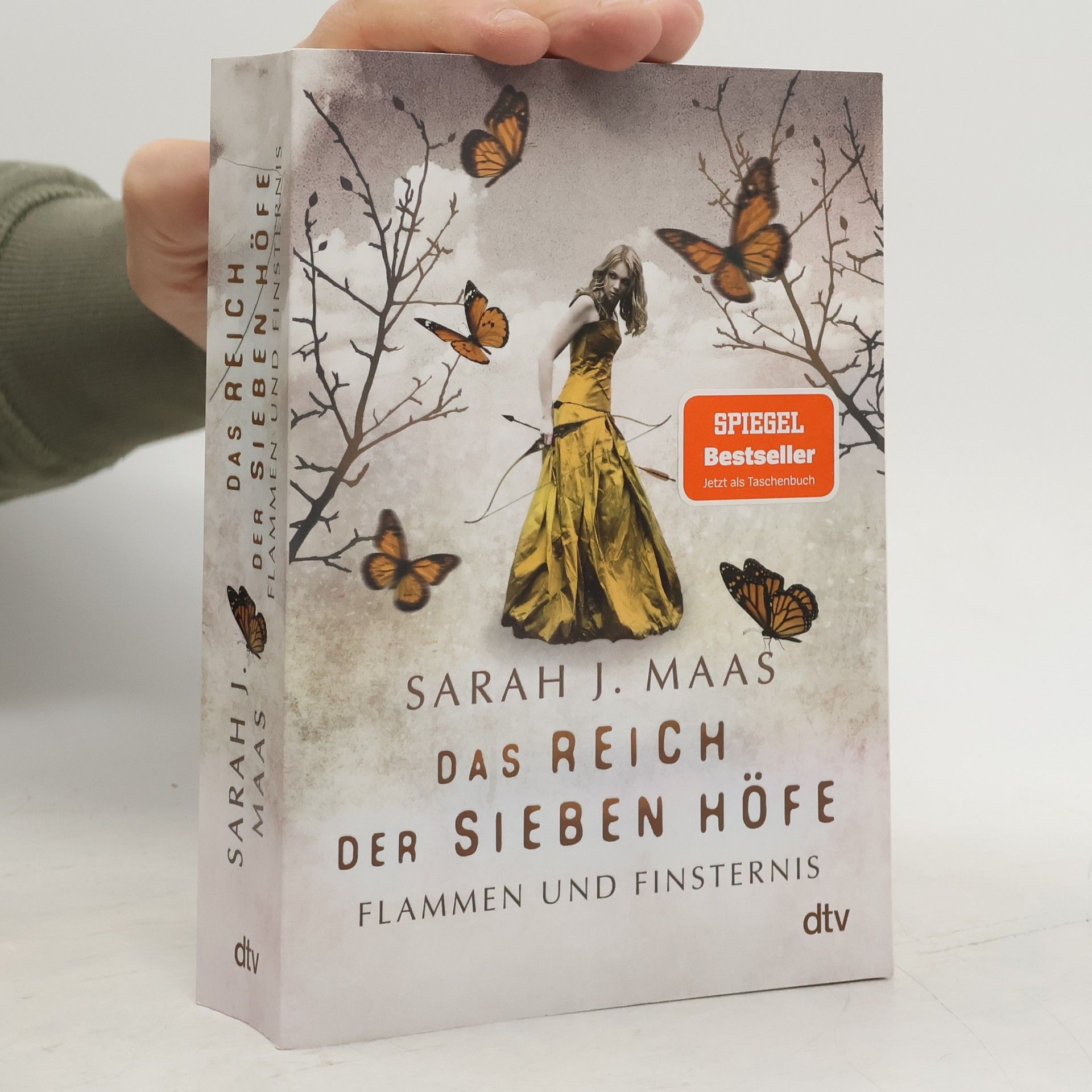 Sarah J. Maas Das Reich der Sieben Höfe. Flammen und Finsternis