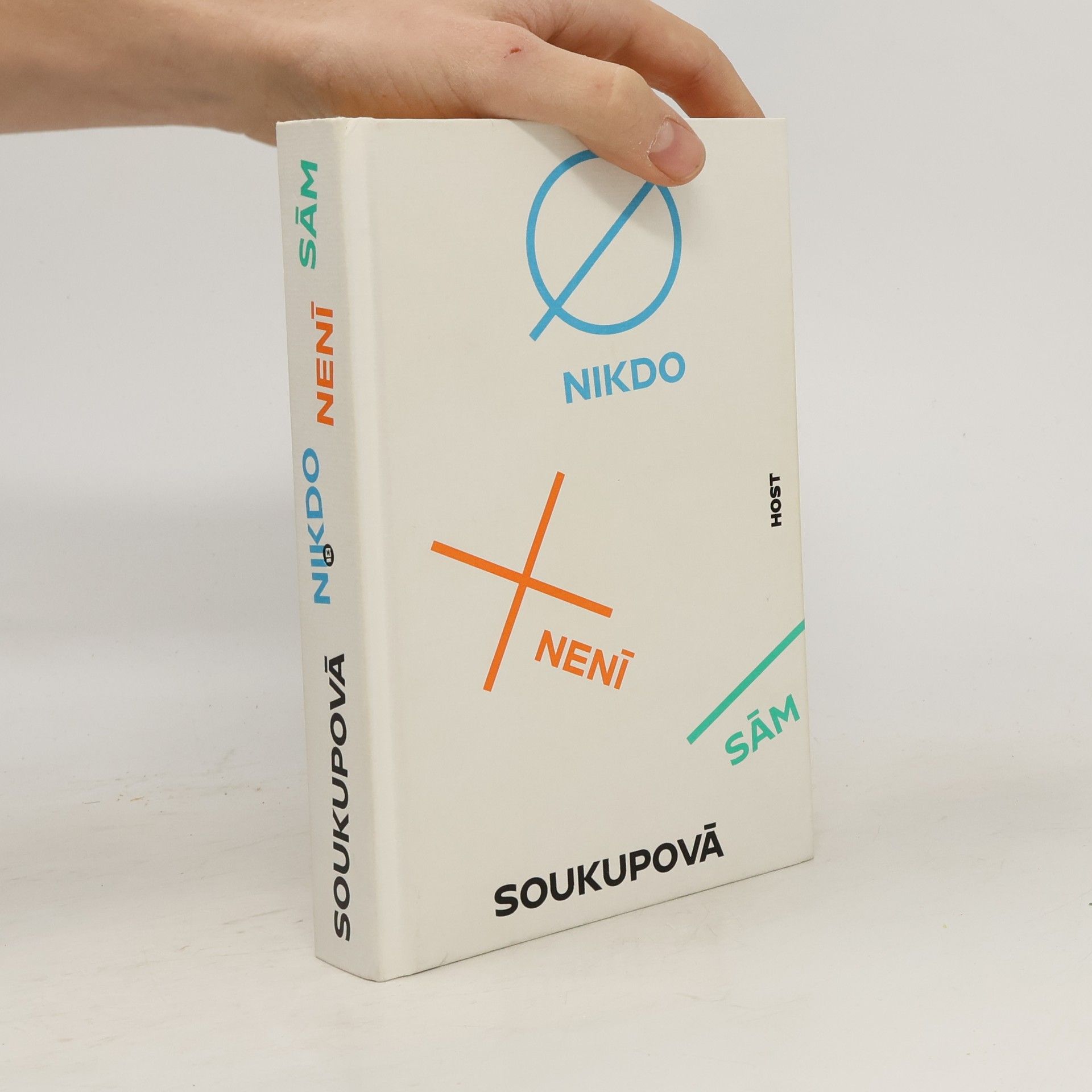 Petra Soukupova Nikdo není sám