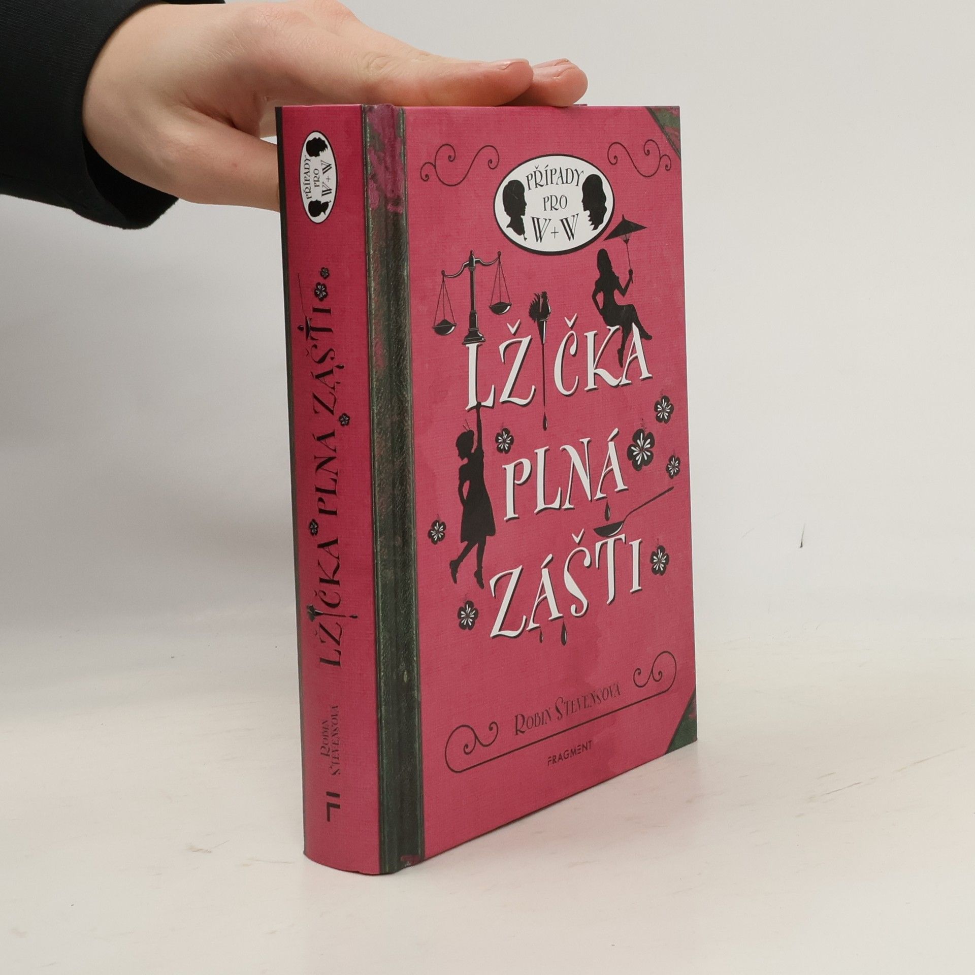 Lžička plná zášti