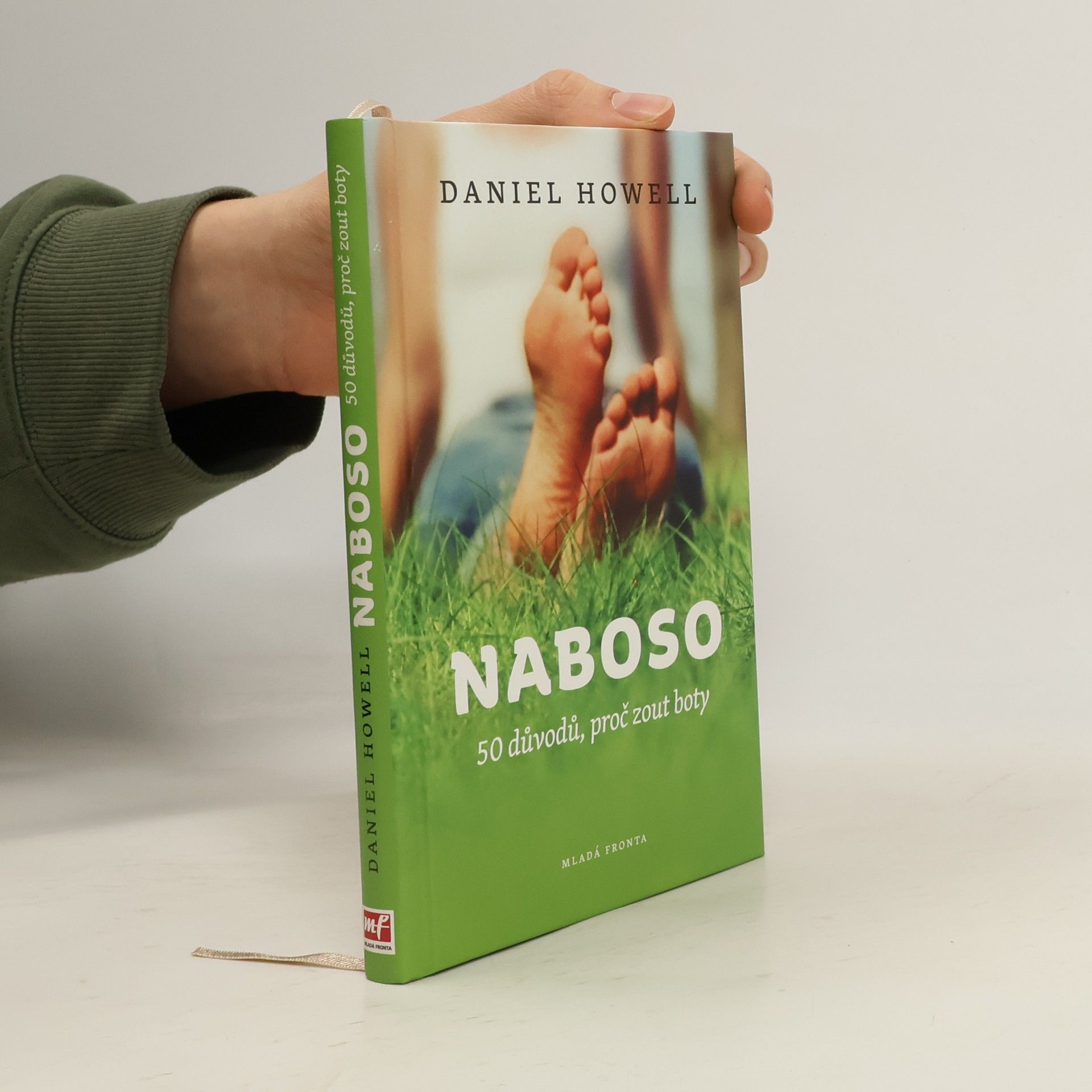 Daniel Howell Naboso : 50 důvodů, proč zout boty