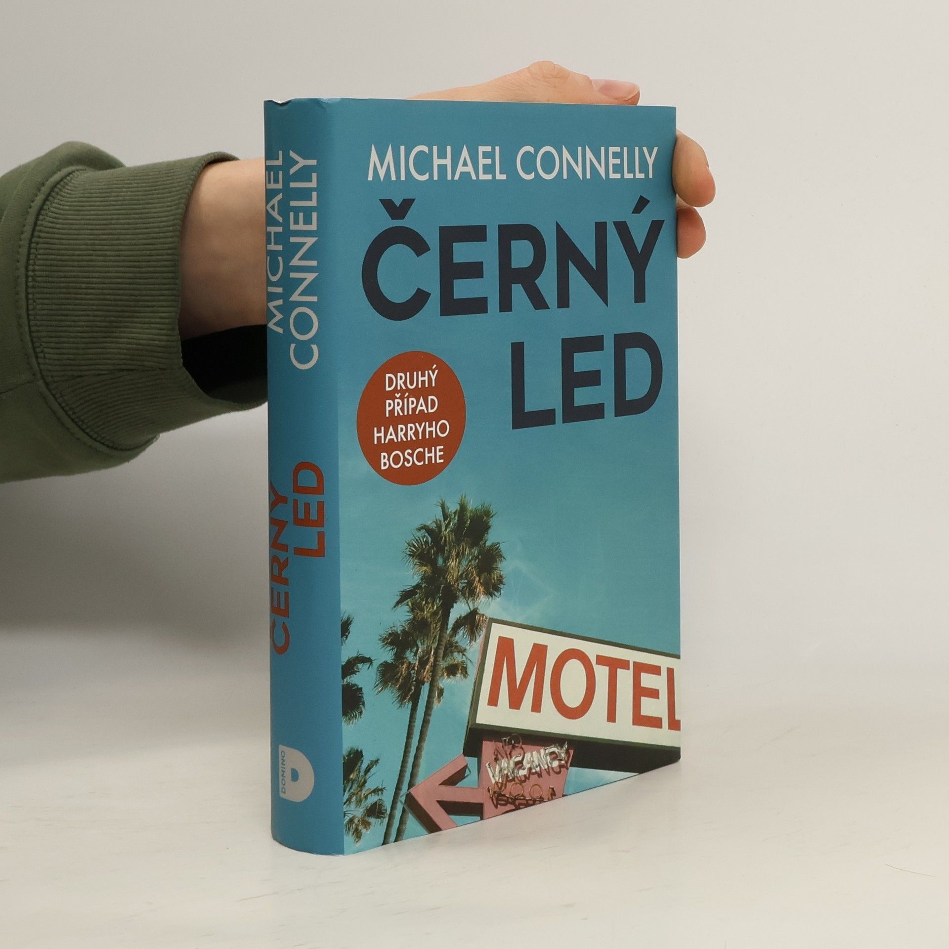 Michael Connelly Černý led