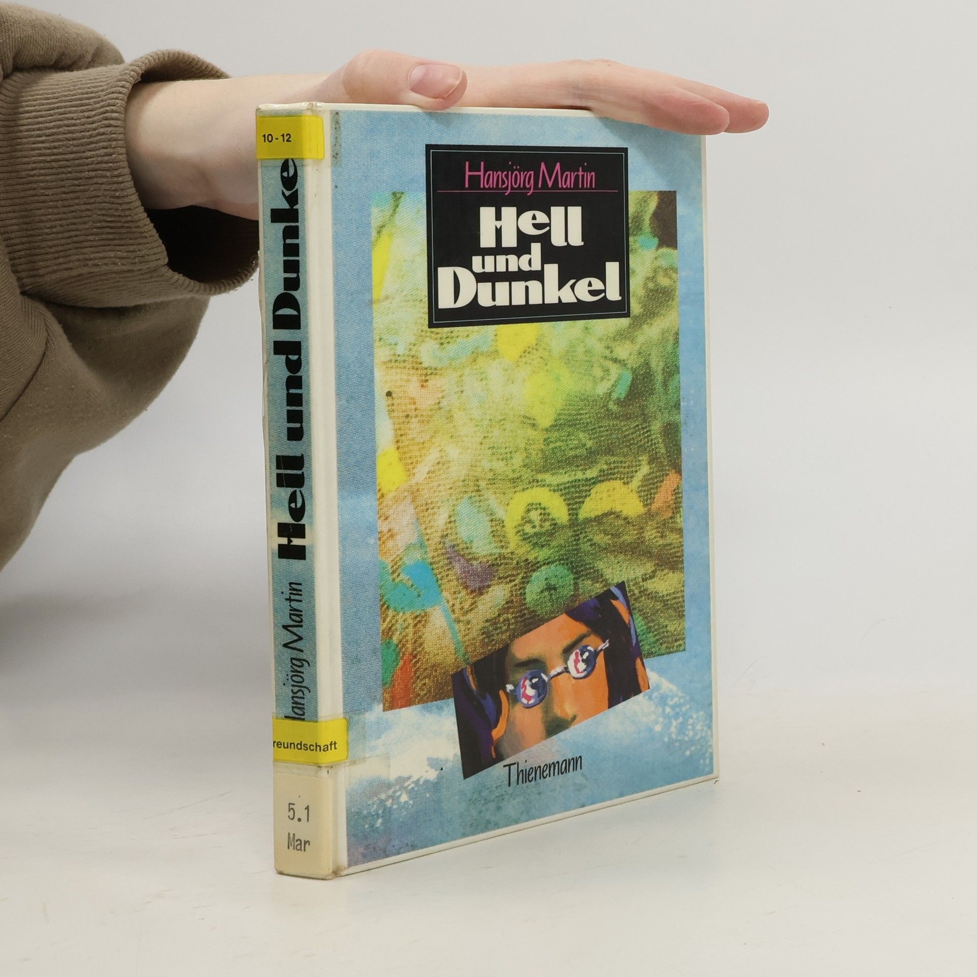 Hansjörg Martin Hell und Dunkel