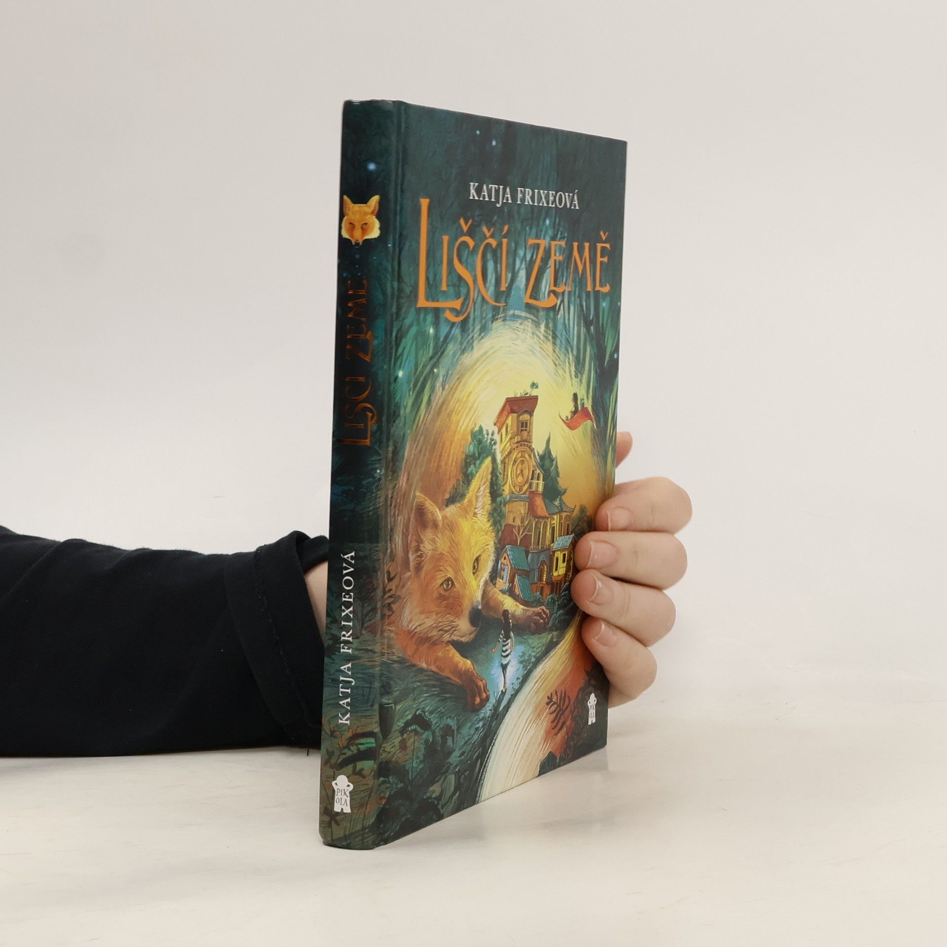Katja Frixe Liščí země
