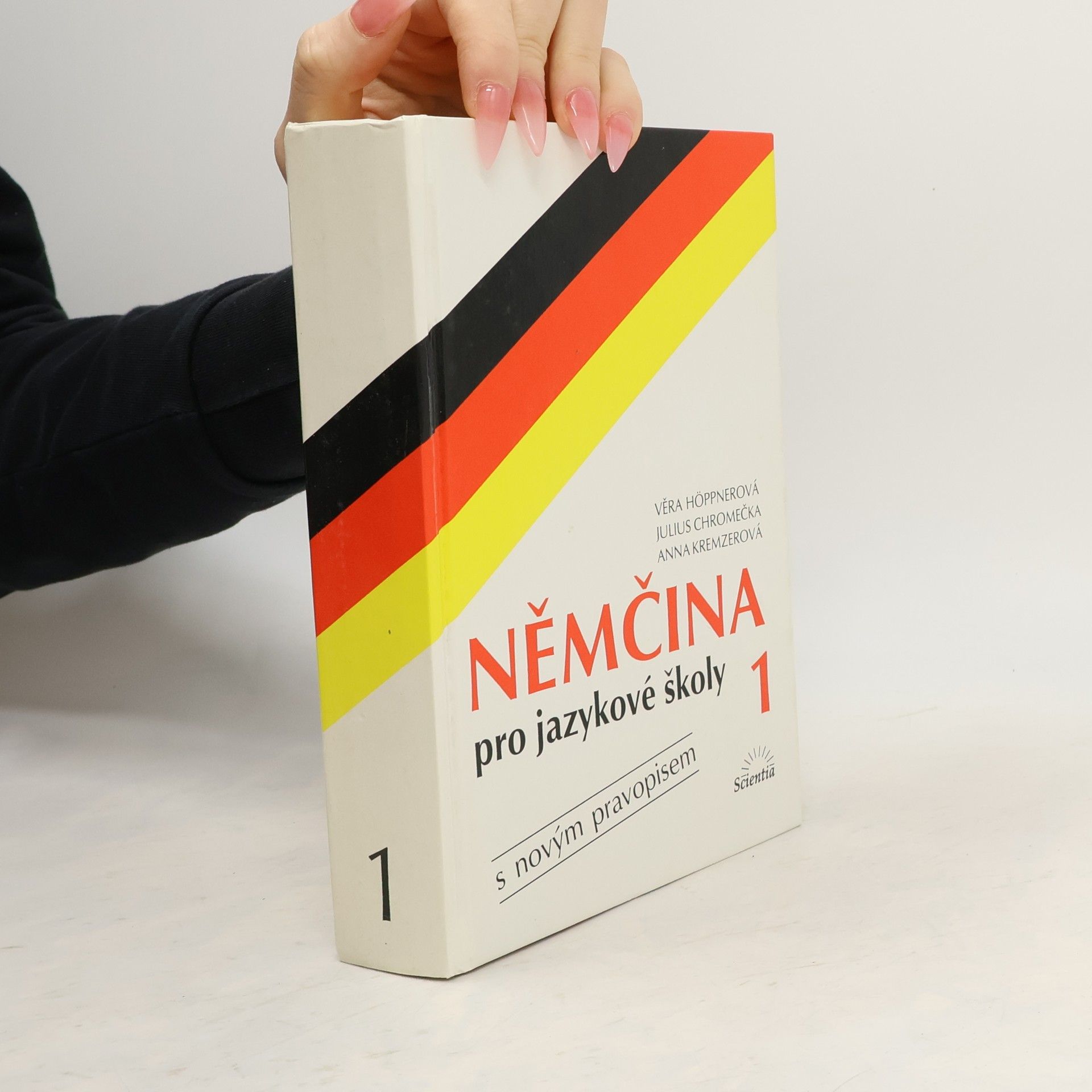 Věra Höppnerová Němčina pro jazykové školy. S novým pravopisem