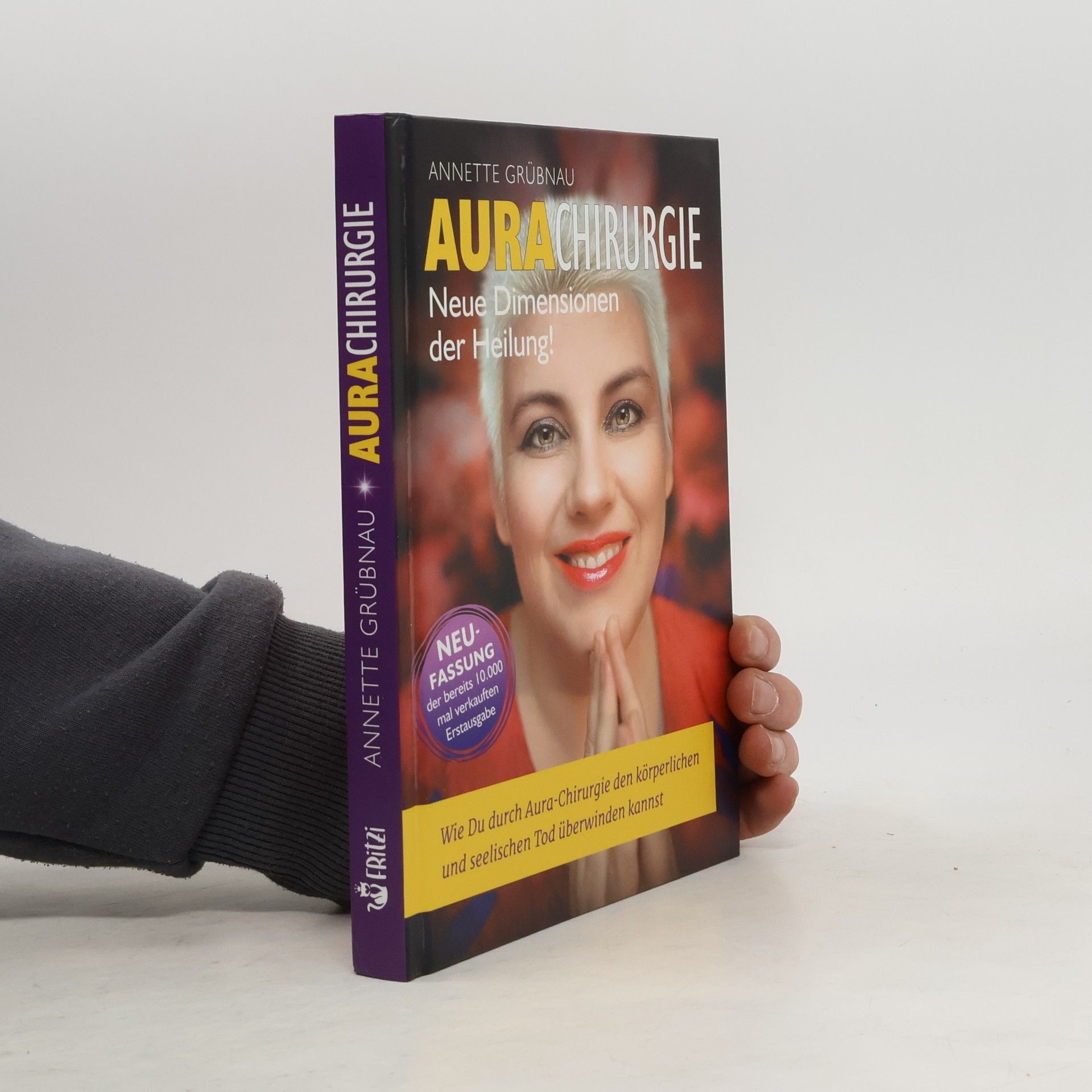 Annette Grübnau Aurachirurgie