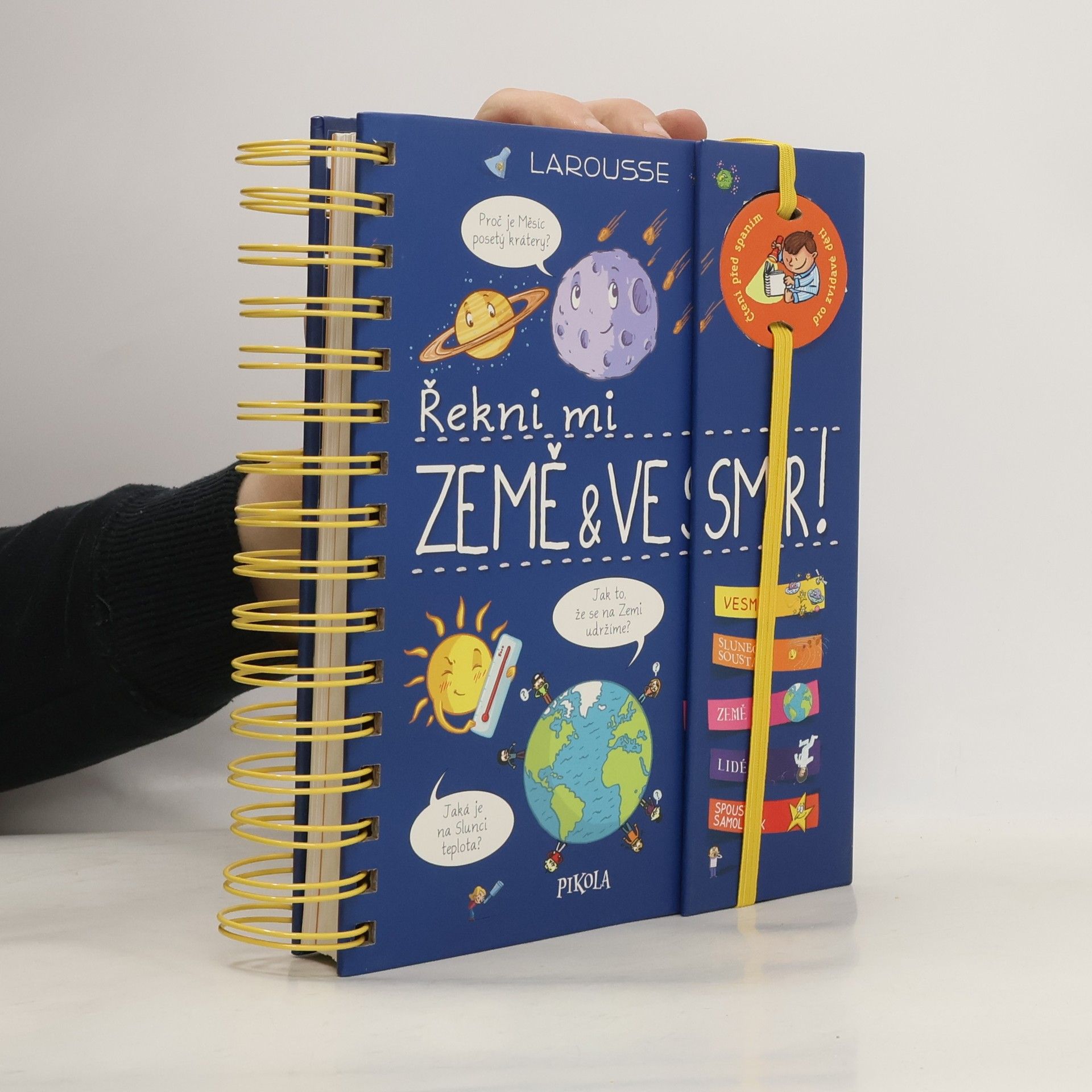 Autorenkollektiv Řekni mi: Země & Vesmír!