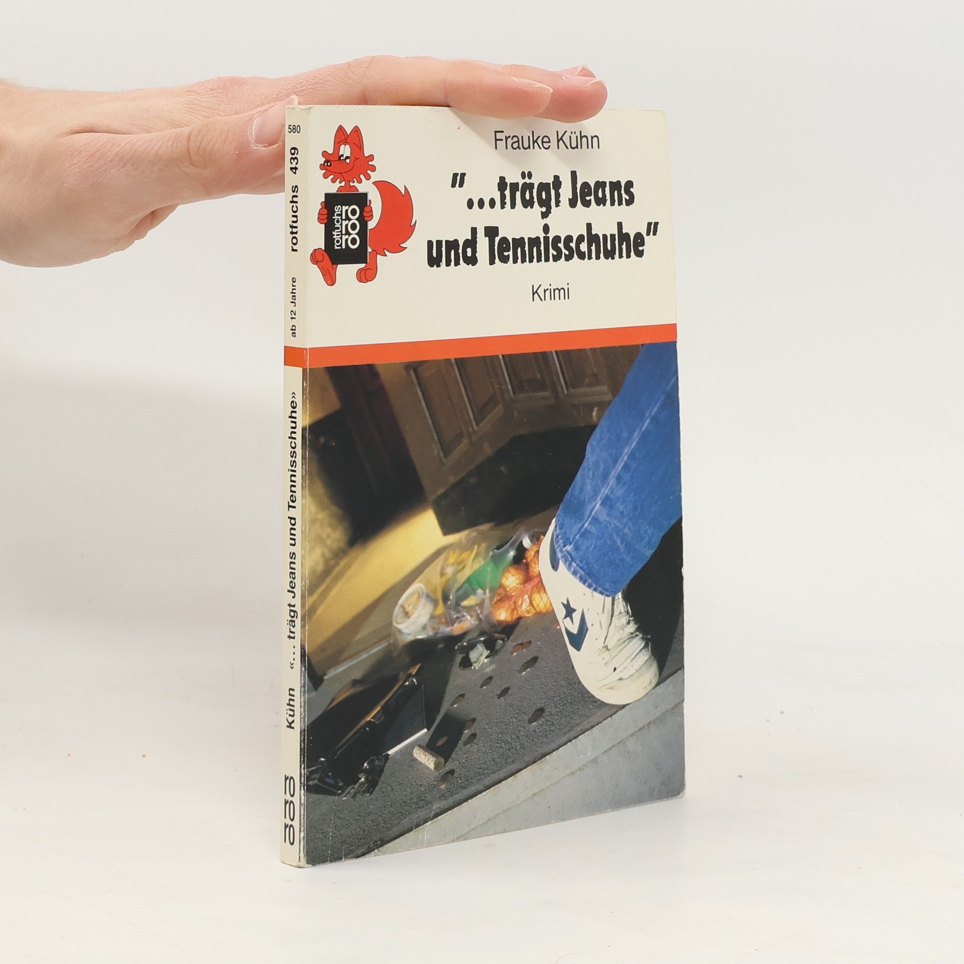 Collectif d'auteurs "... trägt Jeans und Tennisschuhe"