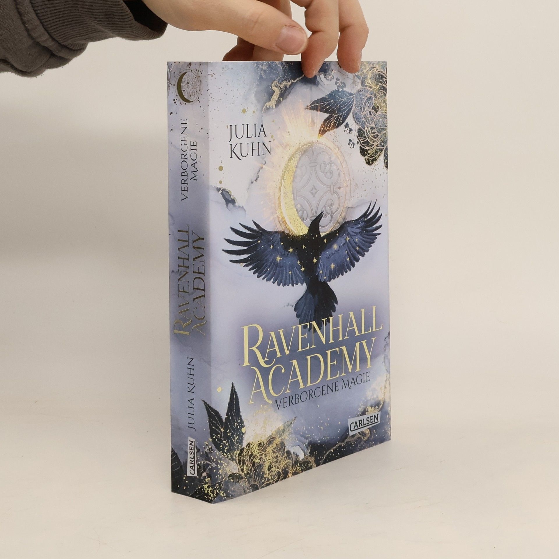 Julia Kuhn Ravenhall Academy 1: Verborgene Magie
