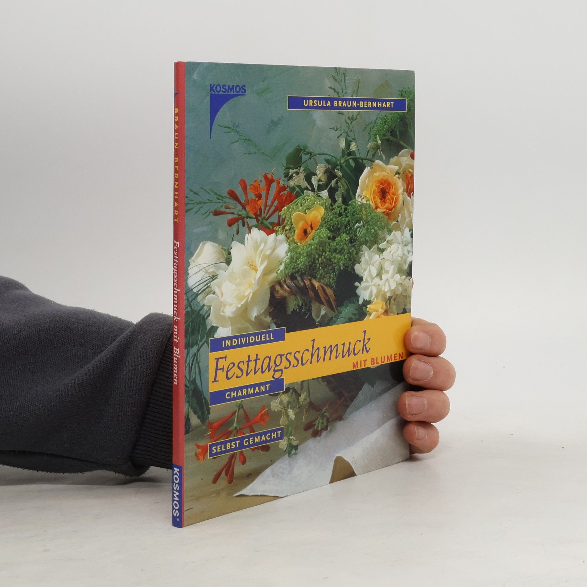 Festtagsschmuck mit Blumen