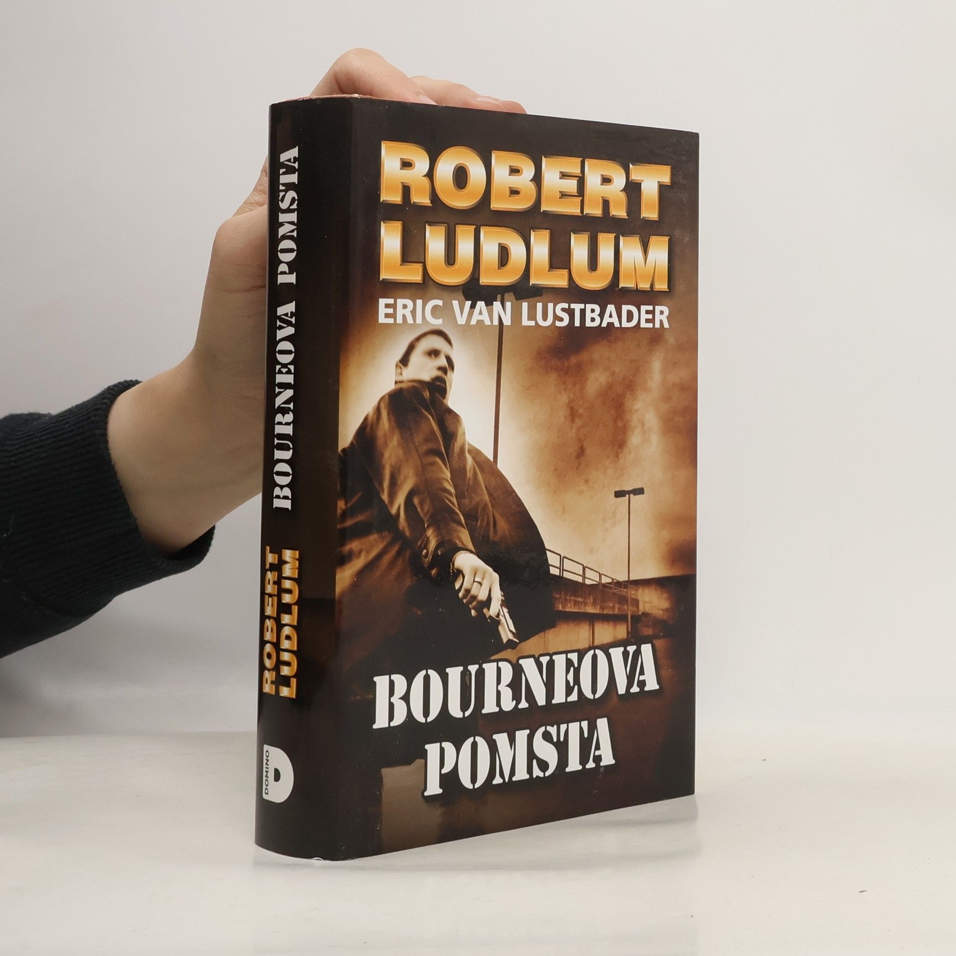 Robert Ludlum Bourneova pomsta