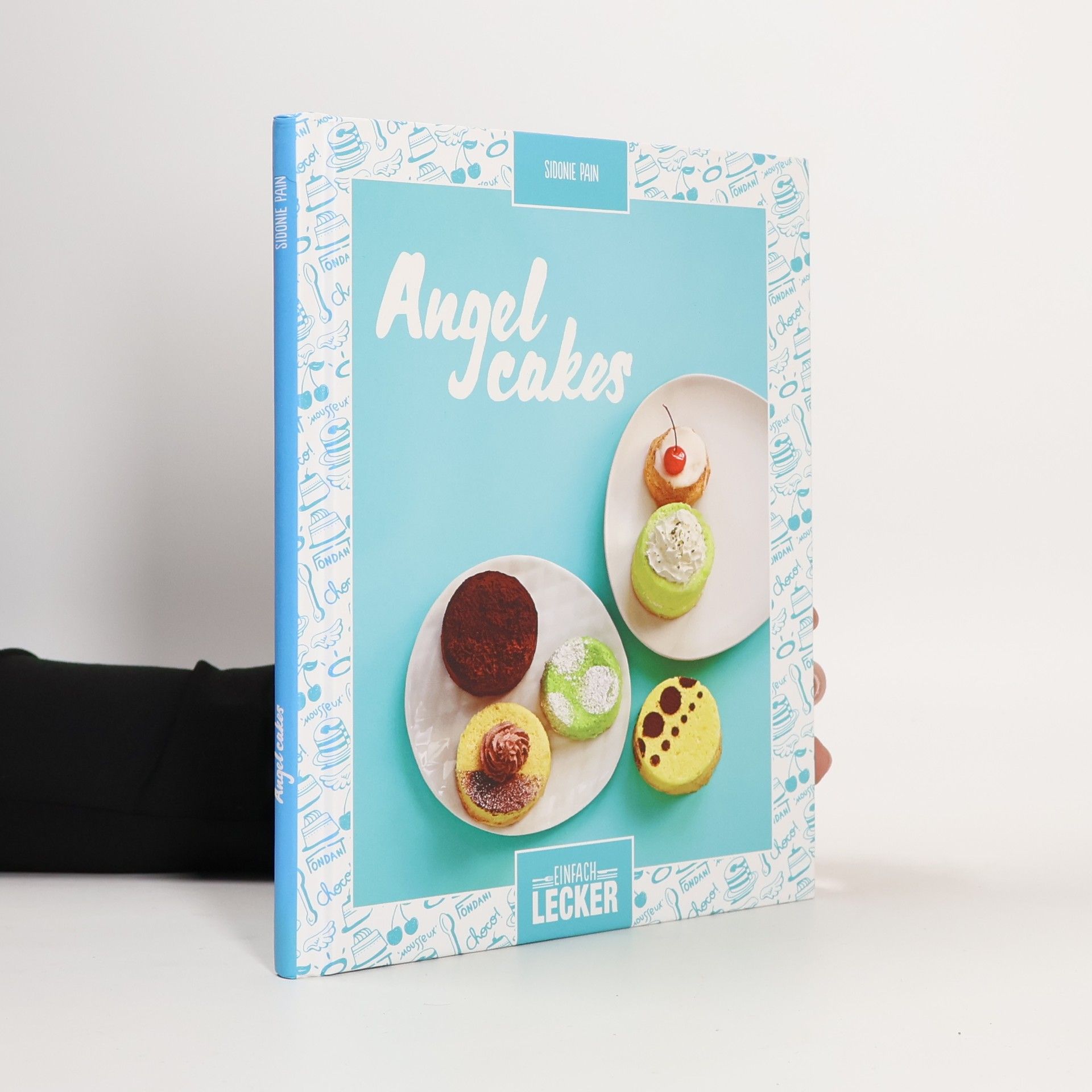 Sidonie Pain Angel cakes