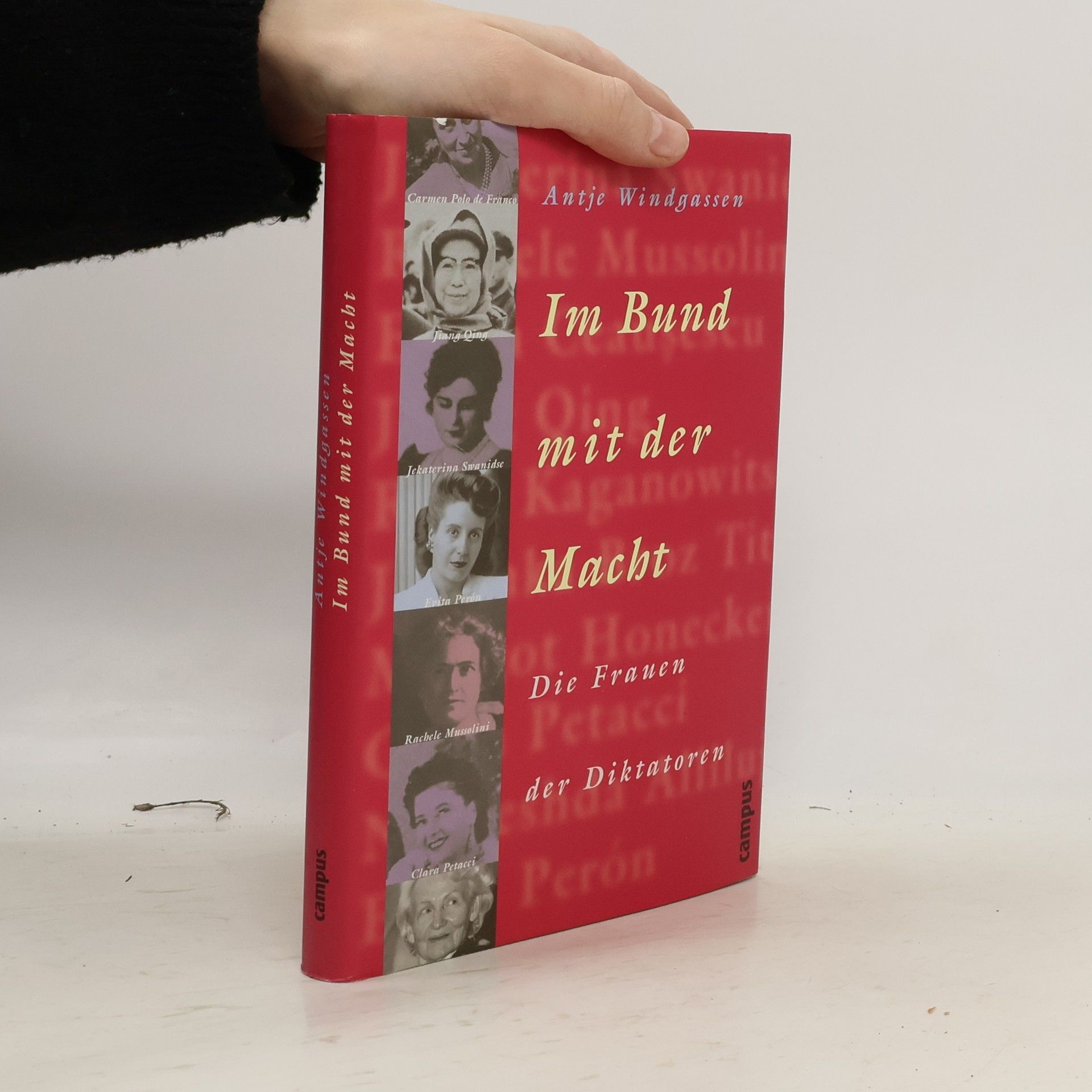 Im Bund mit der Macht