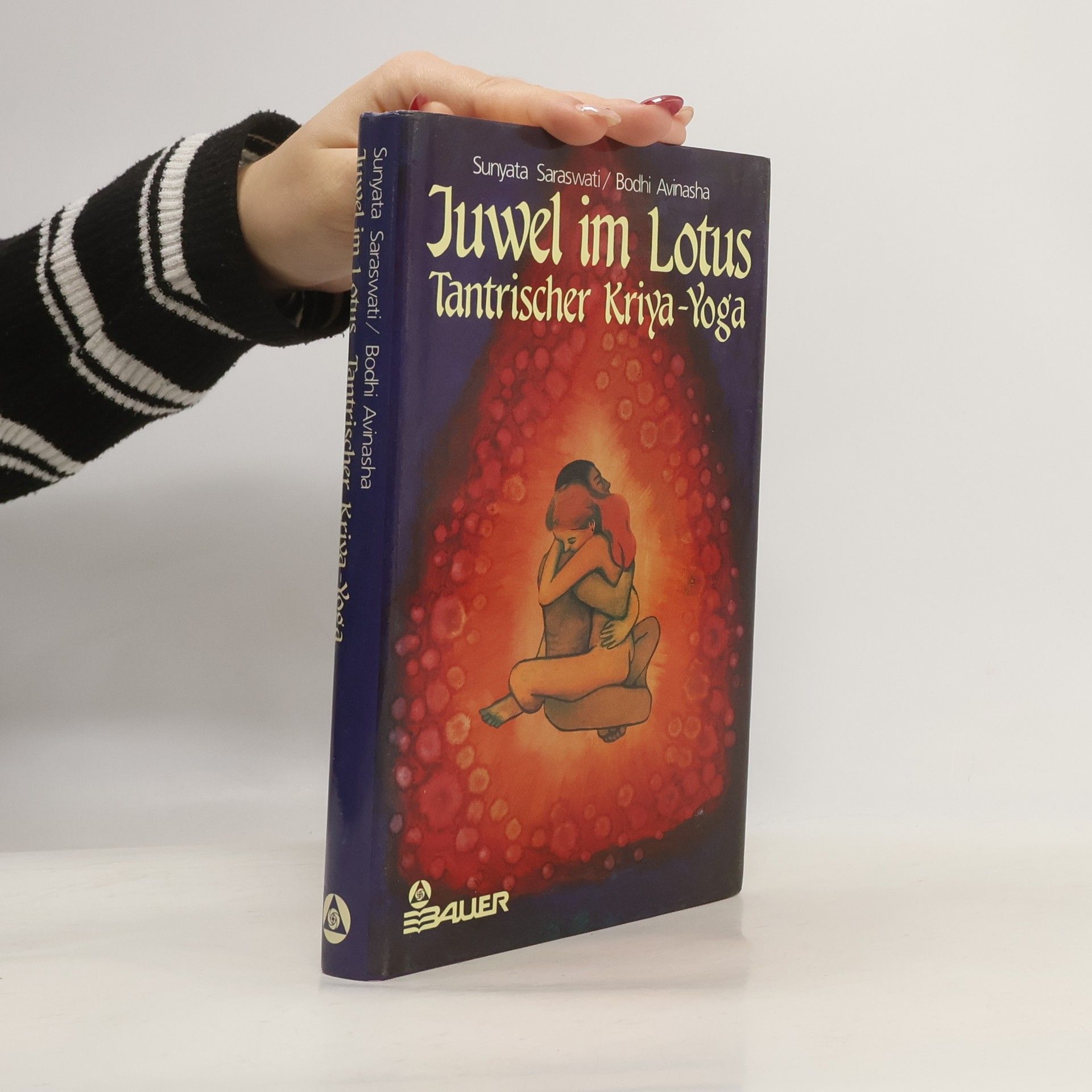 Sunyata Saraswati Juwel im Lotus Tantrischer Kriya-Yoga
