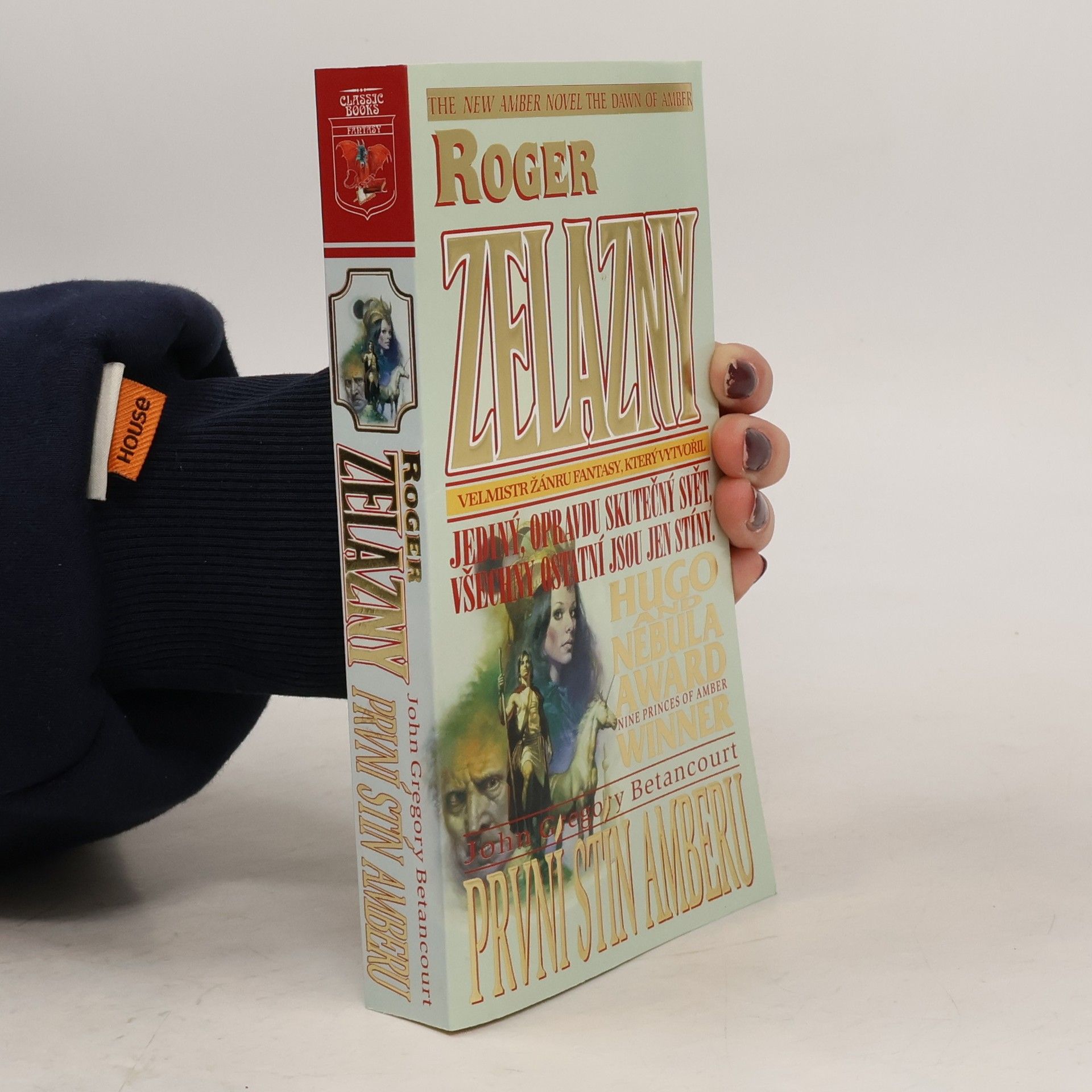 Roger Zelazny První stín Amberu