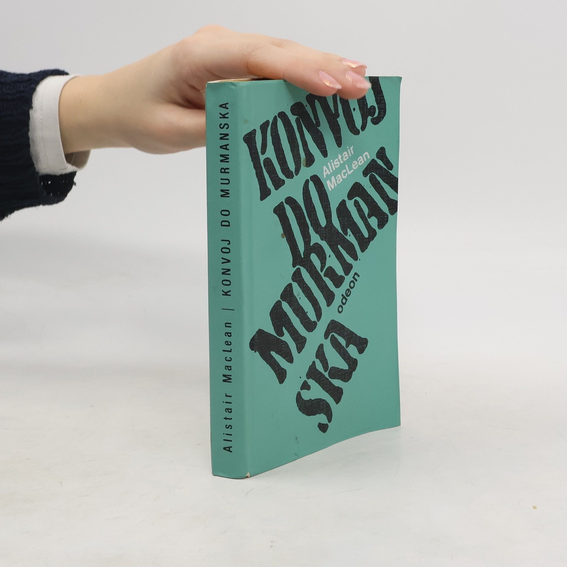 Alistair MacLean Konvoj do Murmanska