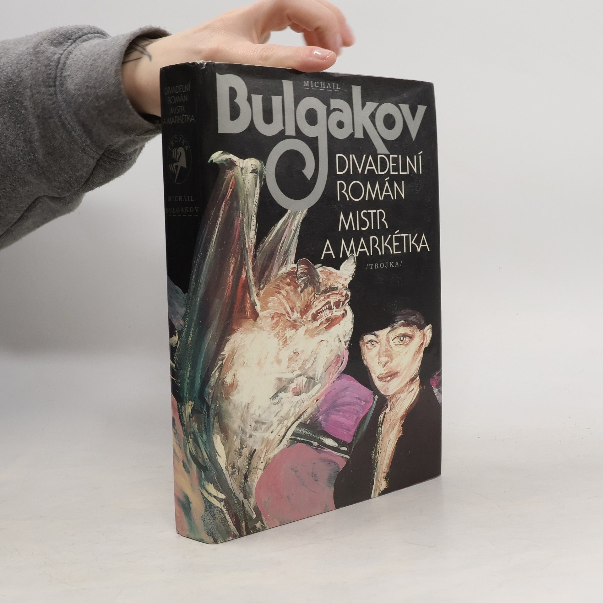 Michail Bulgakov Divadelní román. Mistr a Markétka