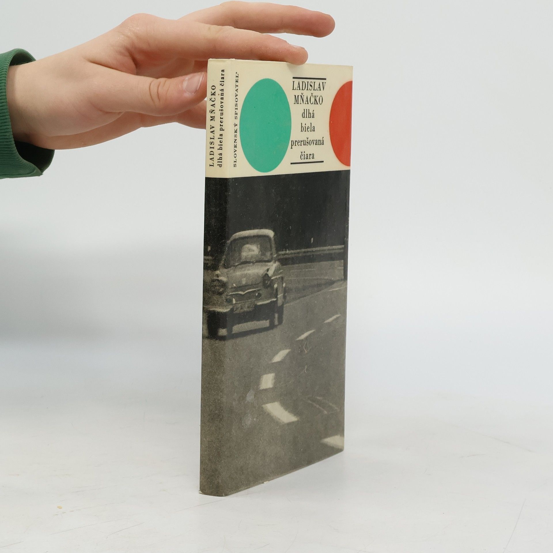 Ladislav Mňačko Dlhá biela prerušovaná čiara