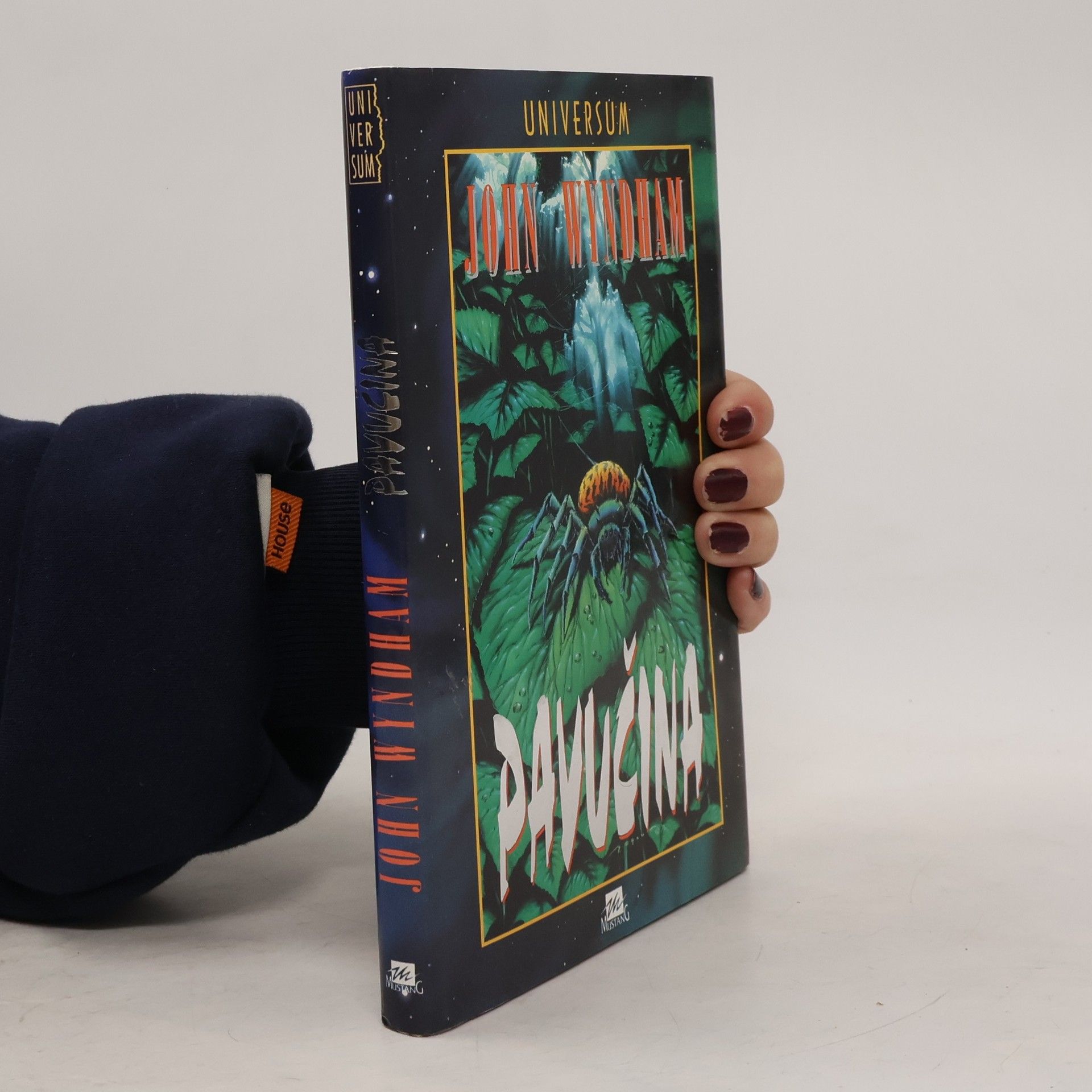 John Wyndham Pavučina