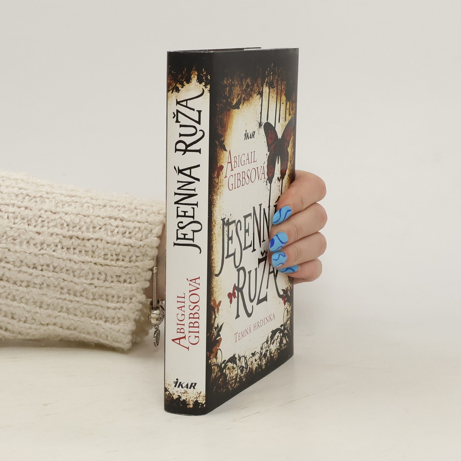 Abigail Gibbs Jesenná ruža