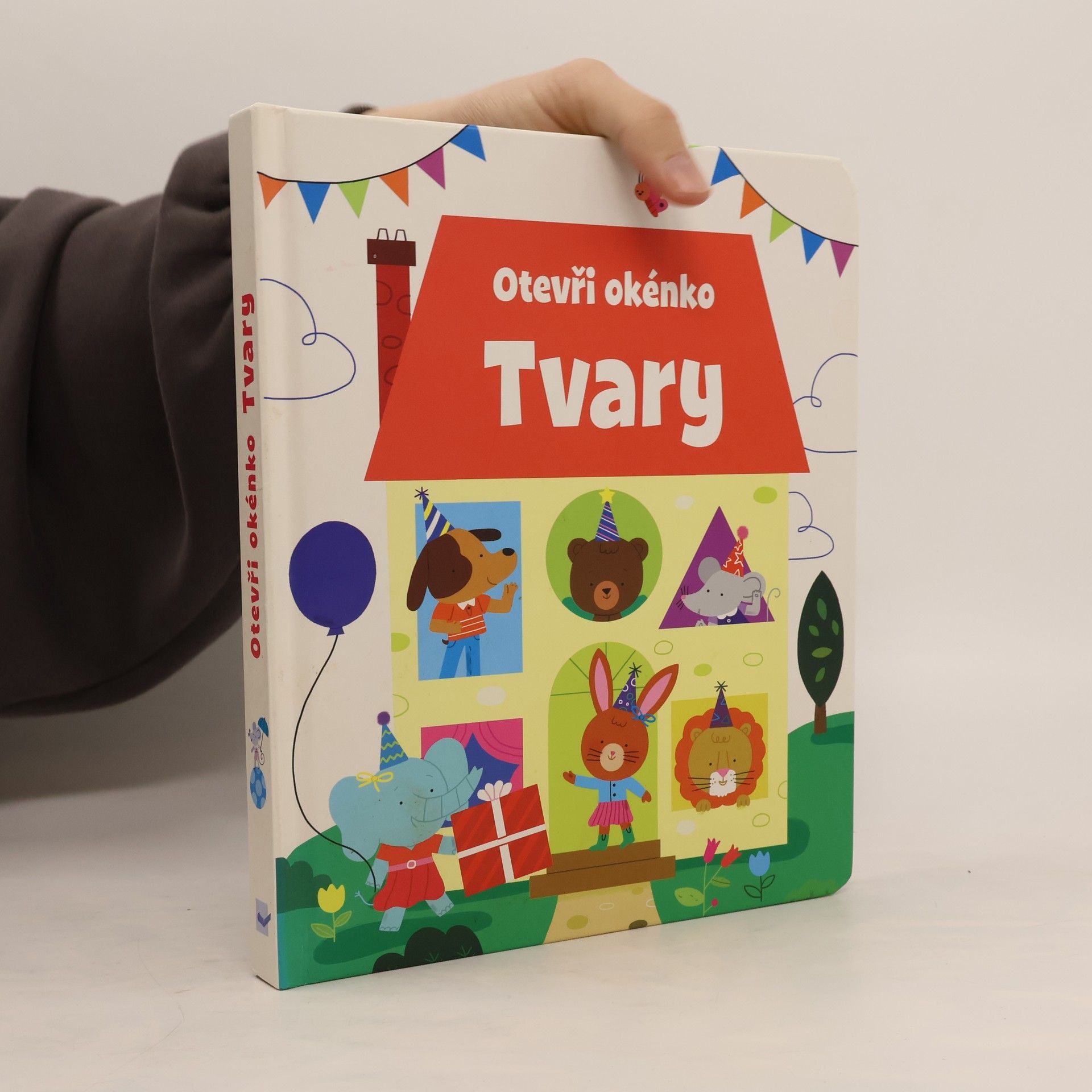 Felicity Brooks Tvary