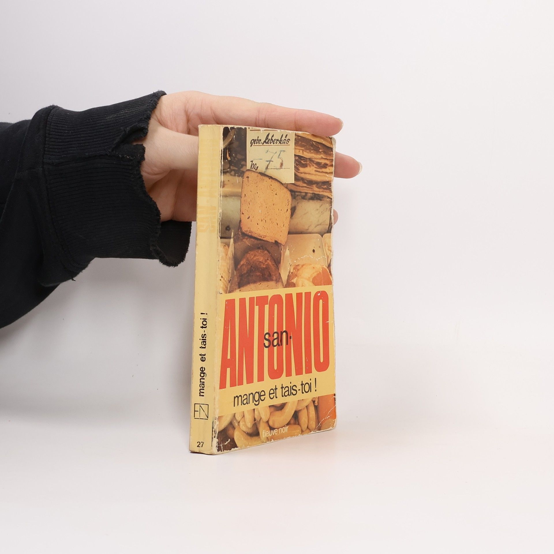 San-Antonio Mange et tais-toi !