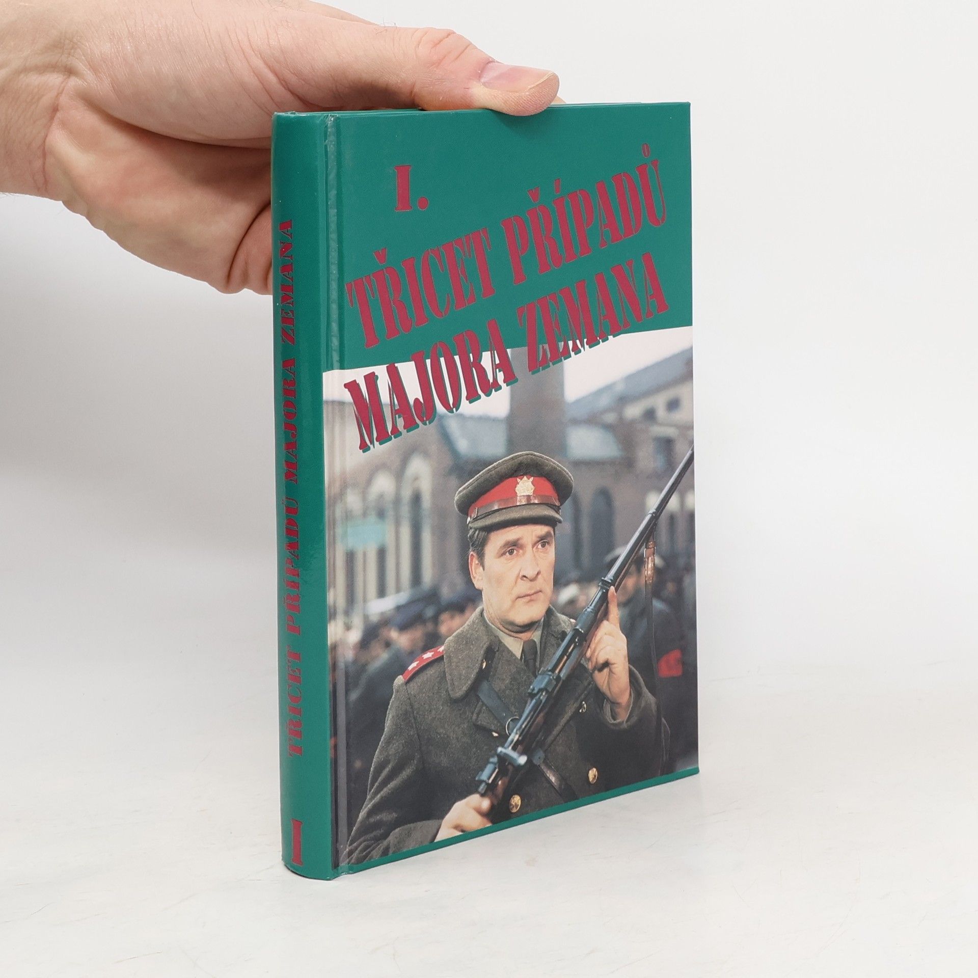 Jiří Procházka Třicet případů majora Zemana. 1.díl