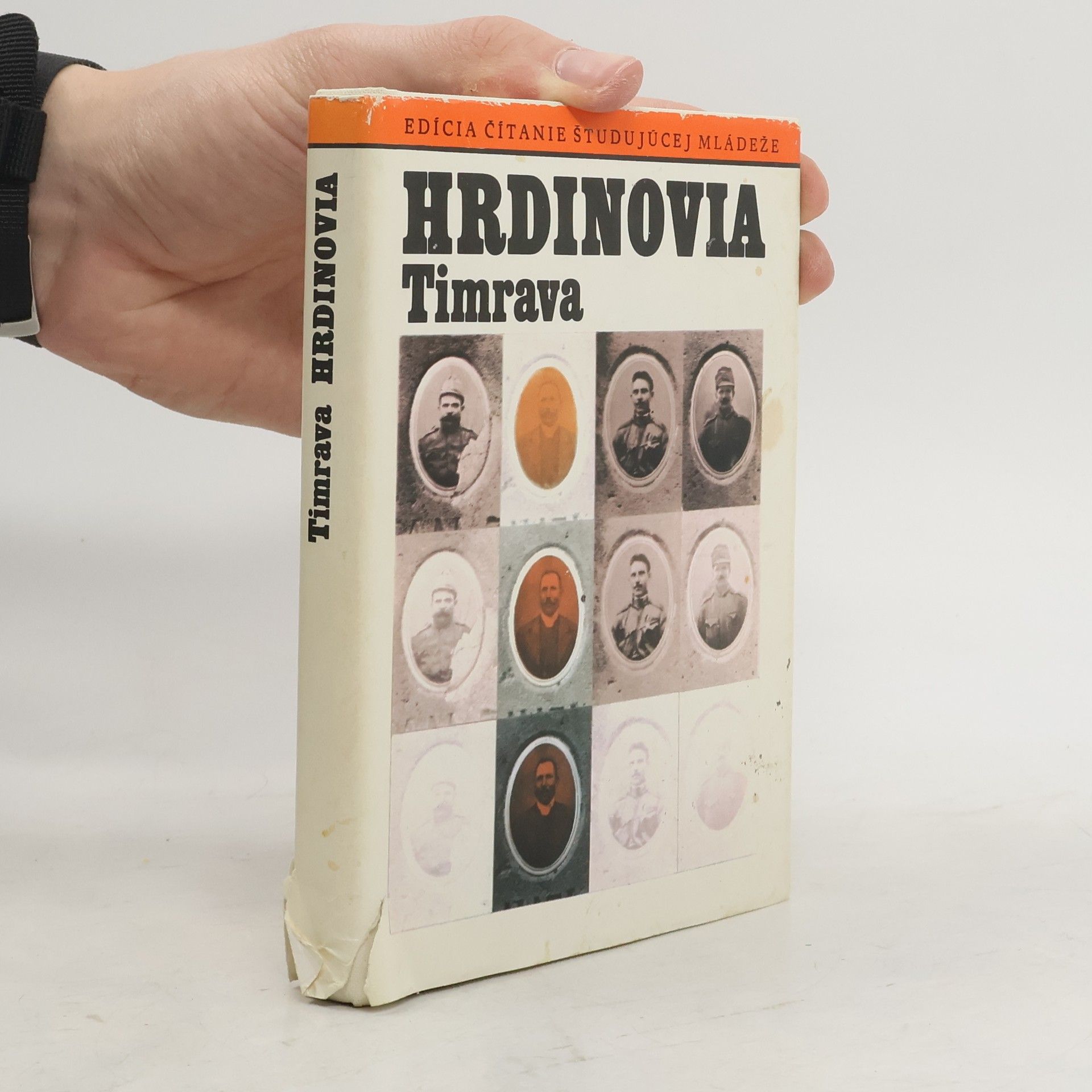 Daniela Lehutová Hrdinovia Timrava