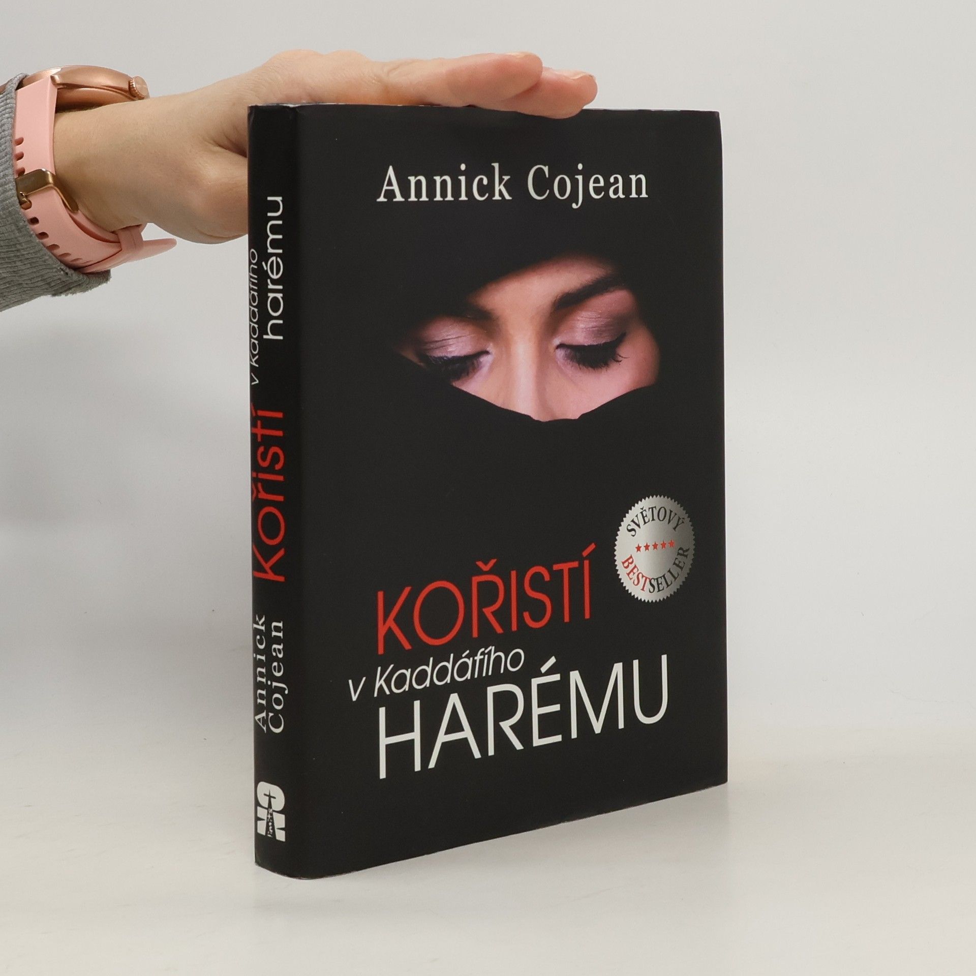 Kořistí v Kaddáfího harému