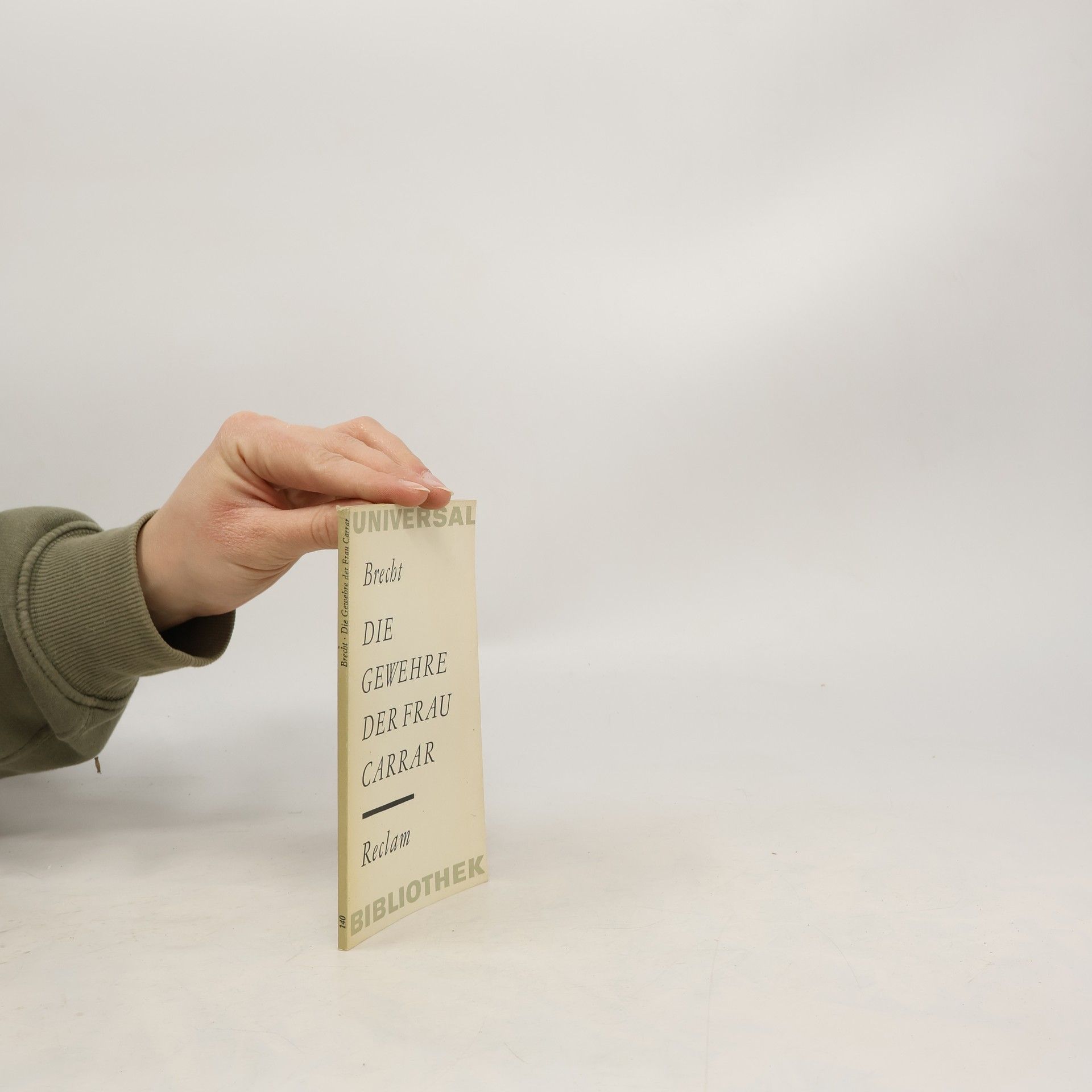 Bertolt Brecht Die Gewehre der Frau Carrar