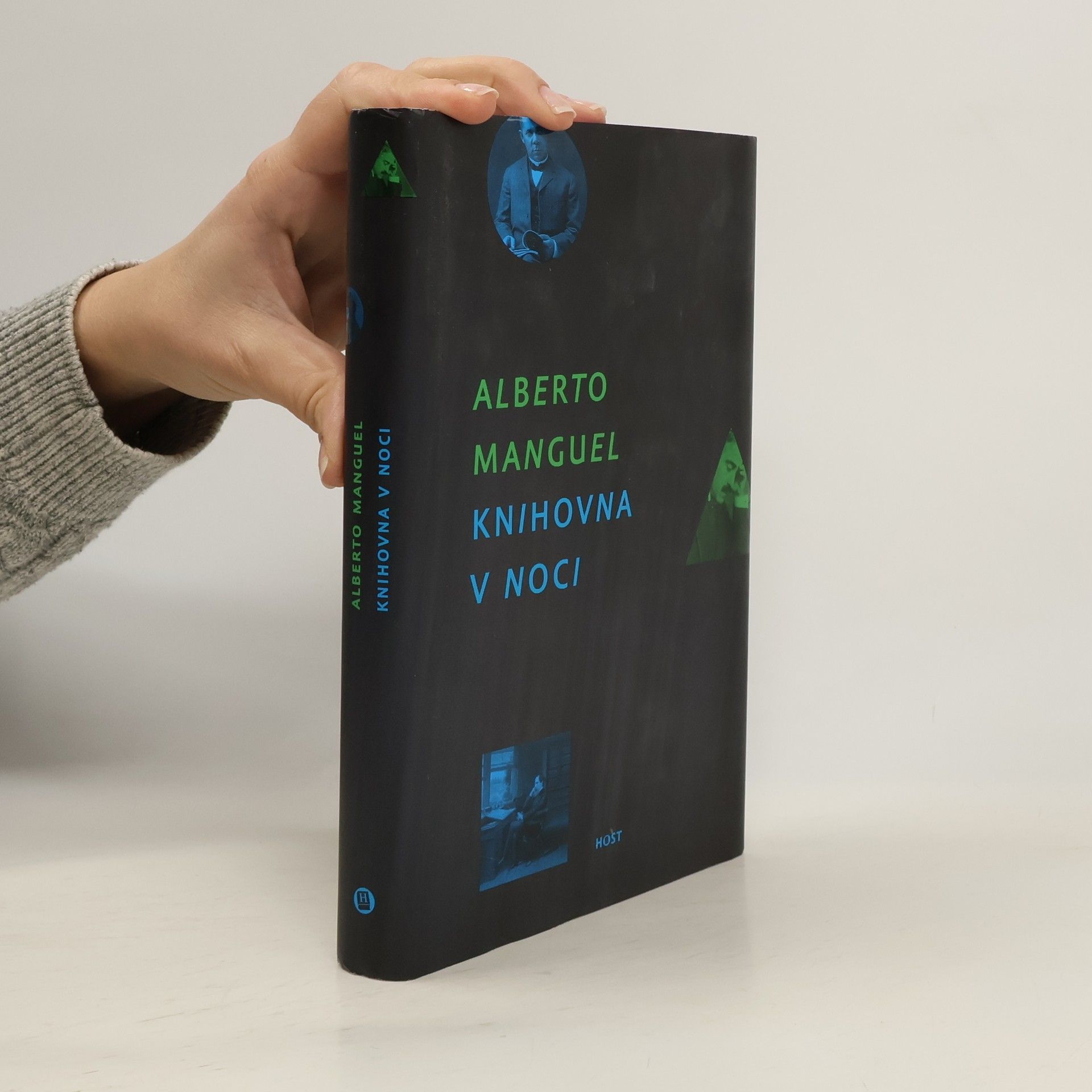 Alberto Manguel Knihovna v noci